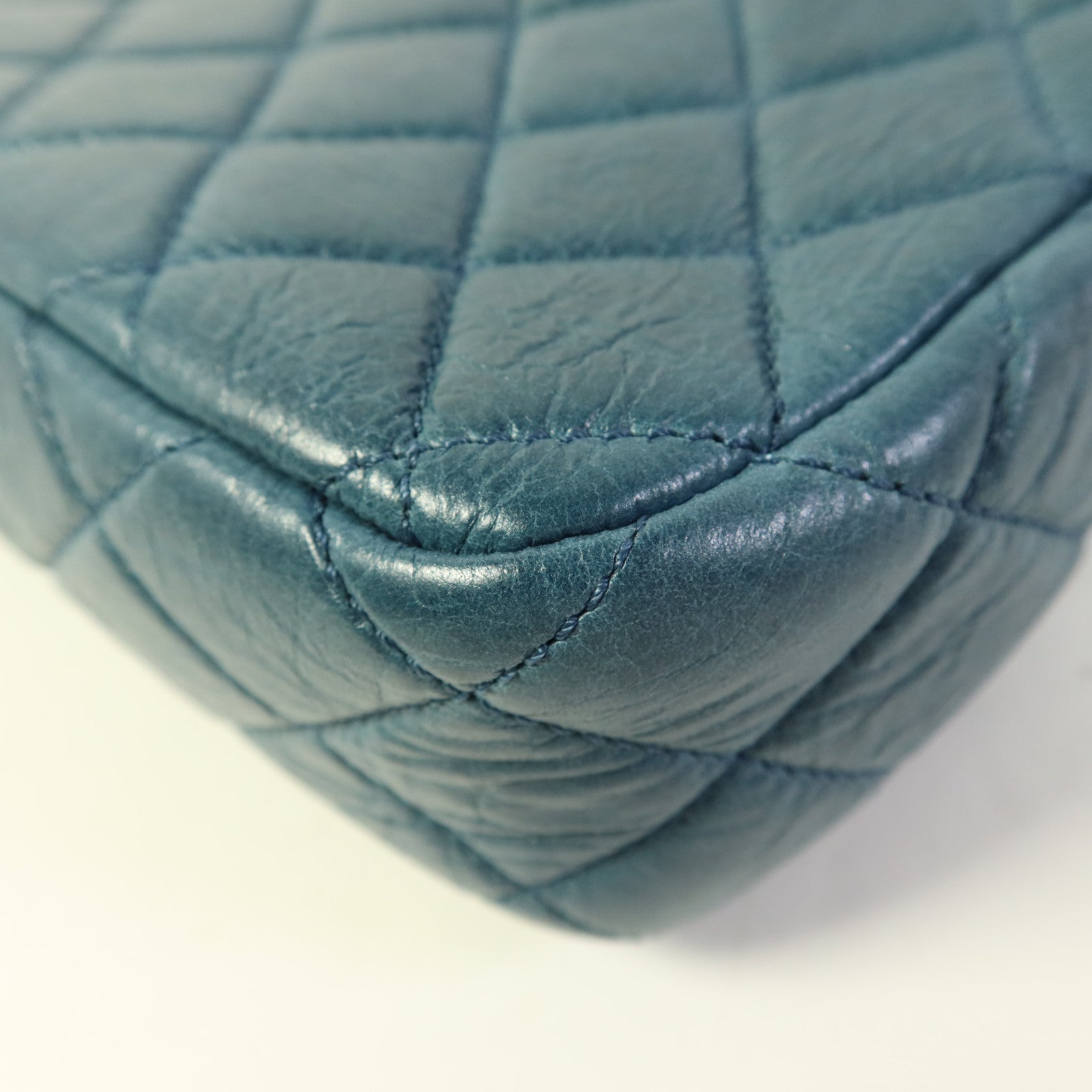 CHANEL 牛皮皮革Chain Shoulder銀扣鏈帶肩背袋