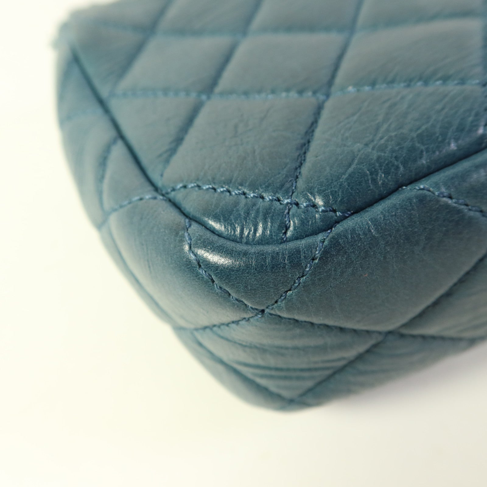 CHANEL 牛皮皮革Chain Shoulder銀扣鏈帶肩背袋