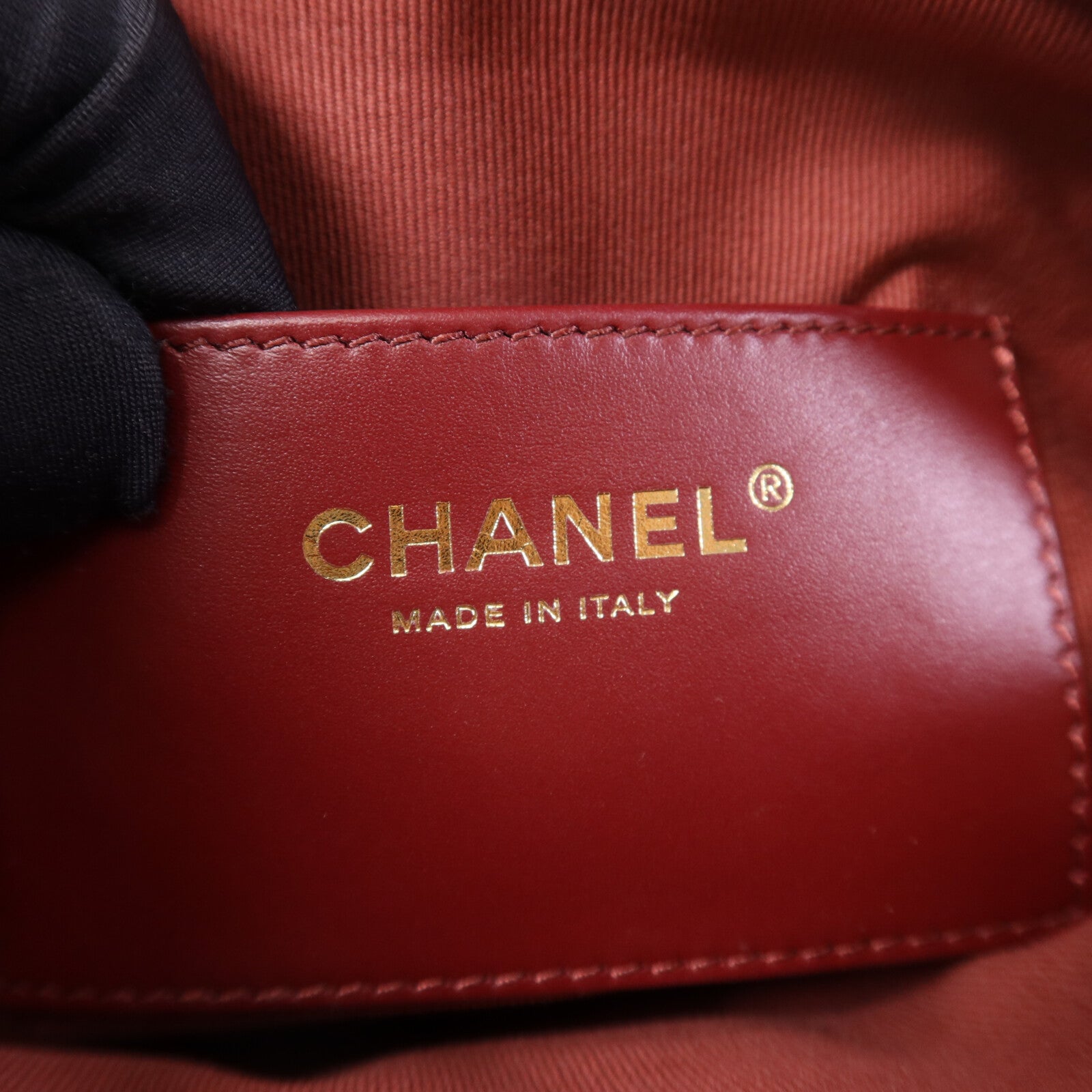 CHANEL 牛皮皮革Camera Bag金扣鏈帶肩背袋