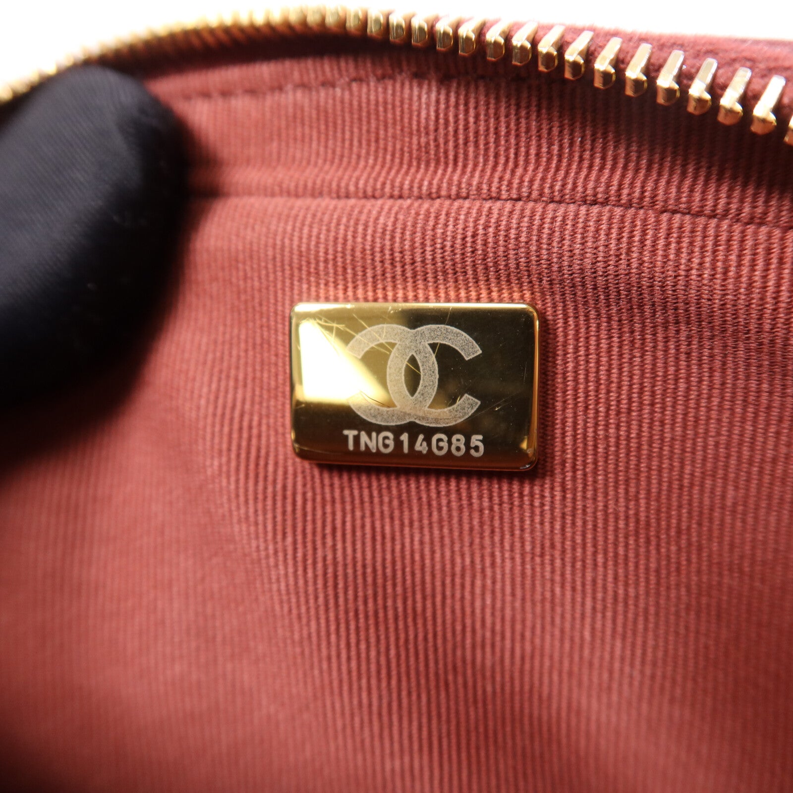 CHANEL 牛皮皮革Camera Bag金扣鏈帶肩背袋