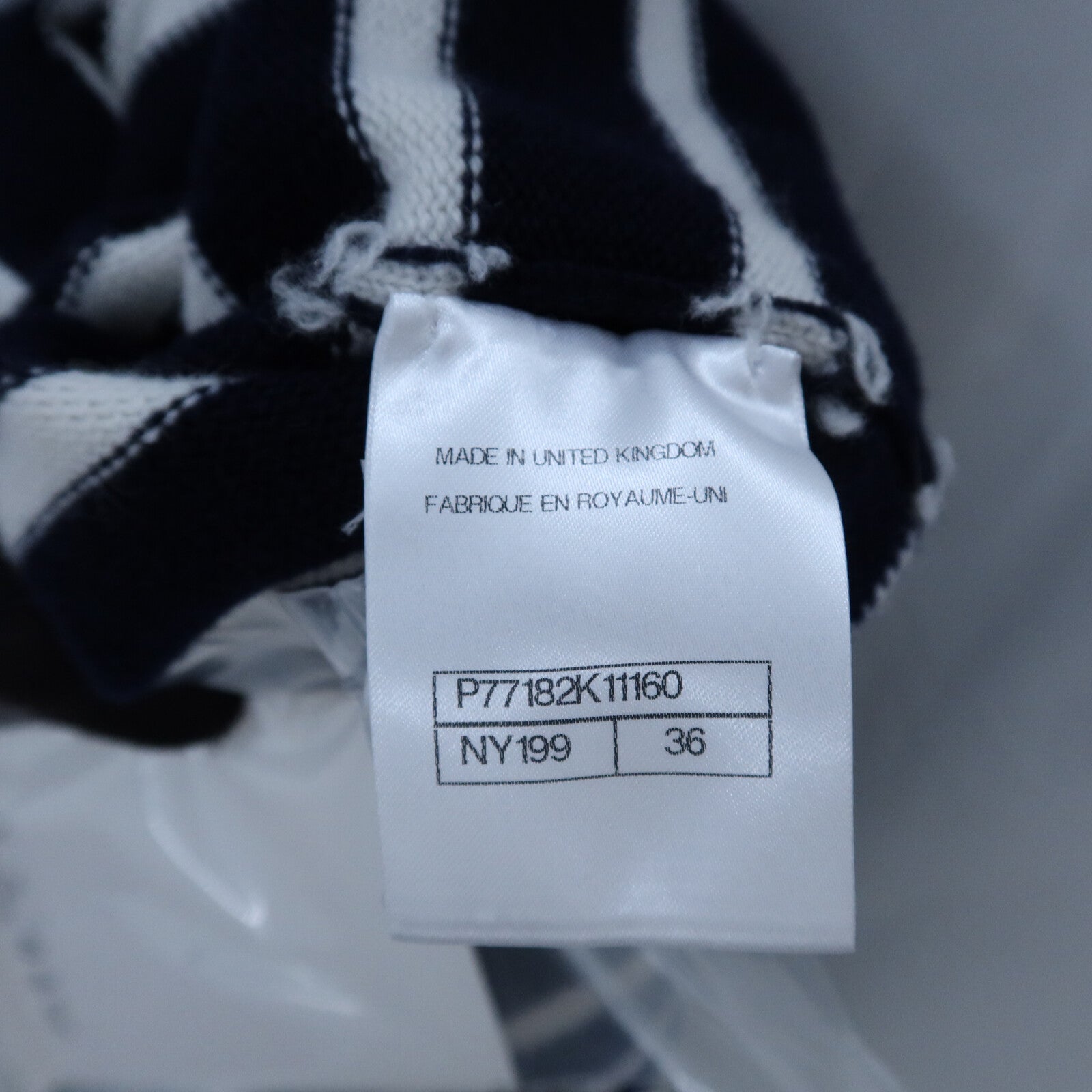 CHANEL Cashmere Coco Mark Button Cardigan針織