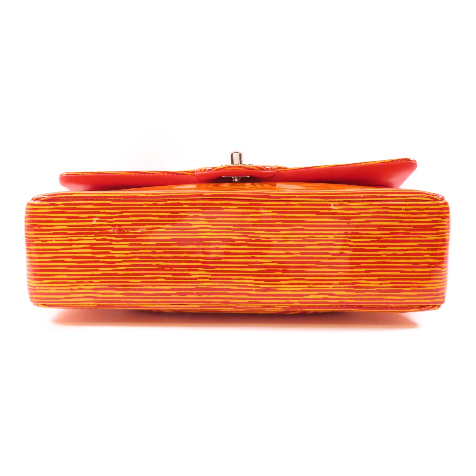 CHANEL 漆皮皮革Classic 25銀扣肩背袋