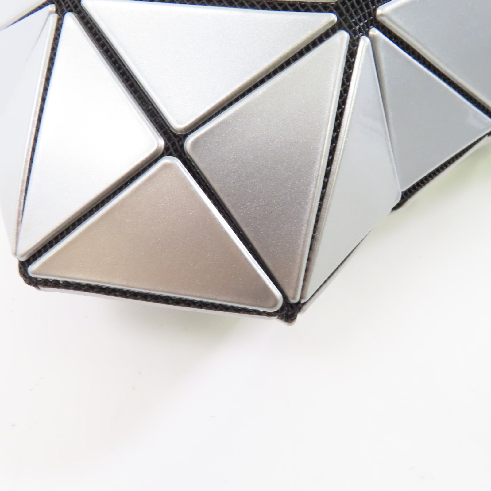 BAO BAO ISSEYMIYAKE PVC Bao Bao Shoulder Bag肩背袋銀色