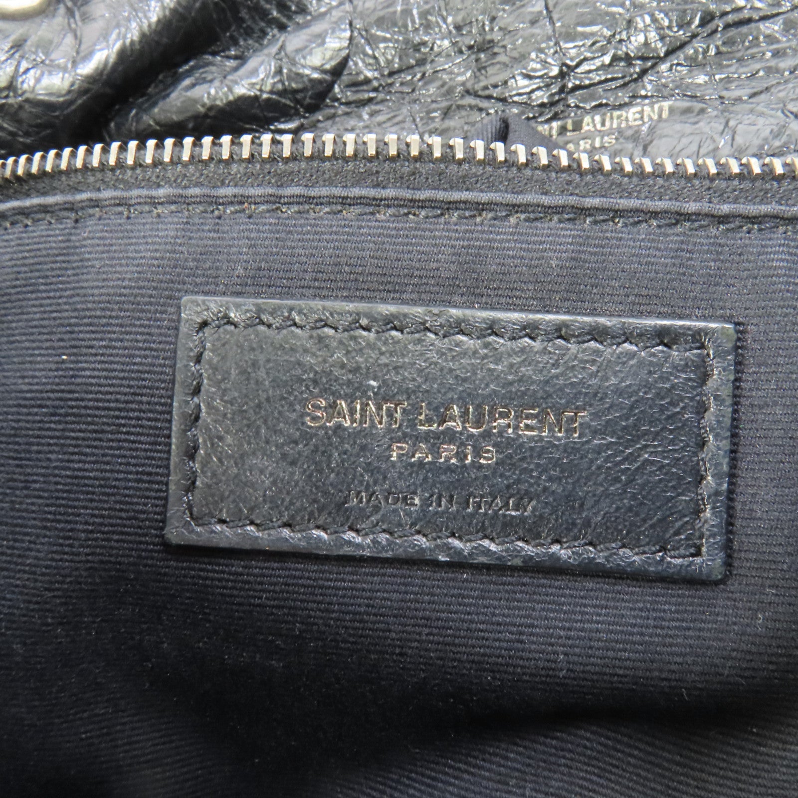 SAINT LAURENT 牛皮皮革Niki Medium銀扣肩背袋