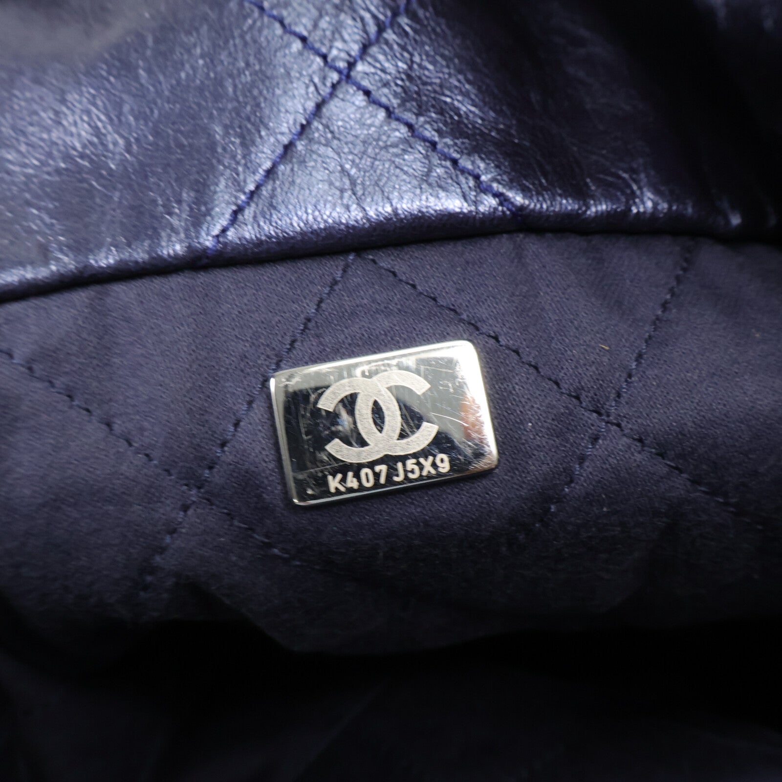 CHANEL 牛皮皮革Chanel 22 Large鏈帶肩背袋