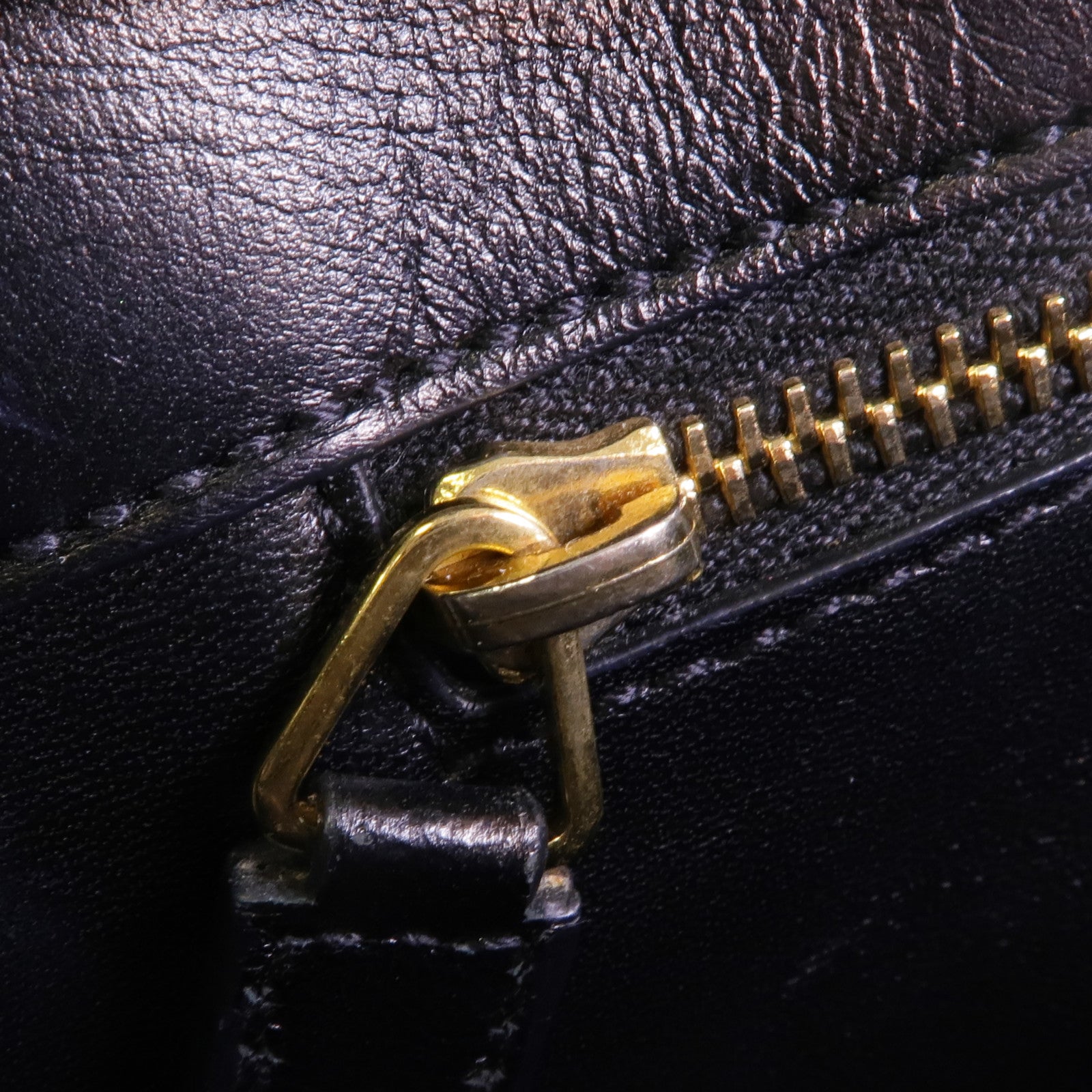 SAINT LAURENT 【激減優惠】鱷魚皮革Classic Universite金扣肩背袋