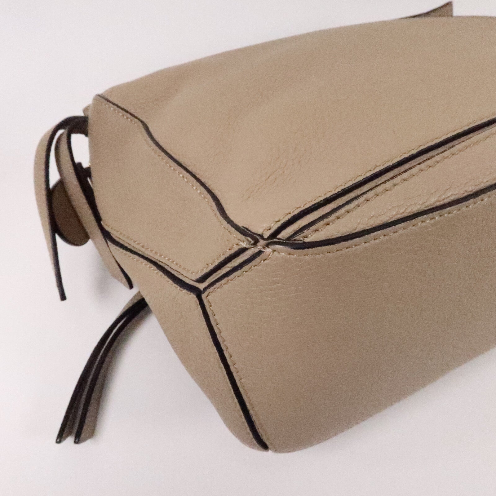 LOEWE 牛皮皮革Puzzle Small肩背袋