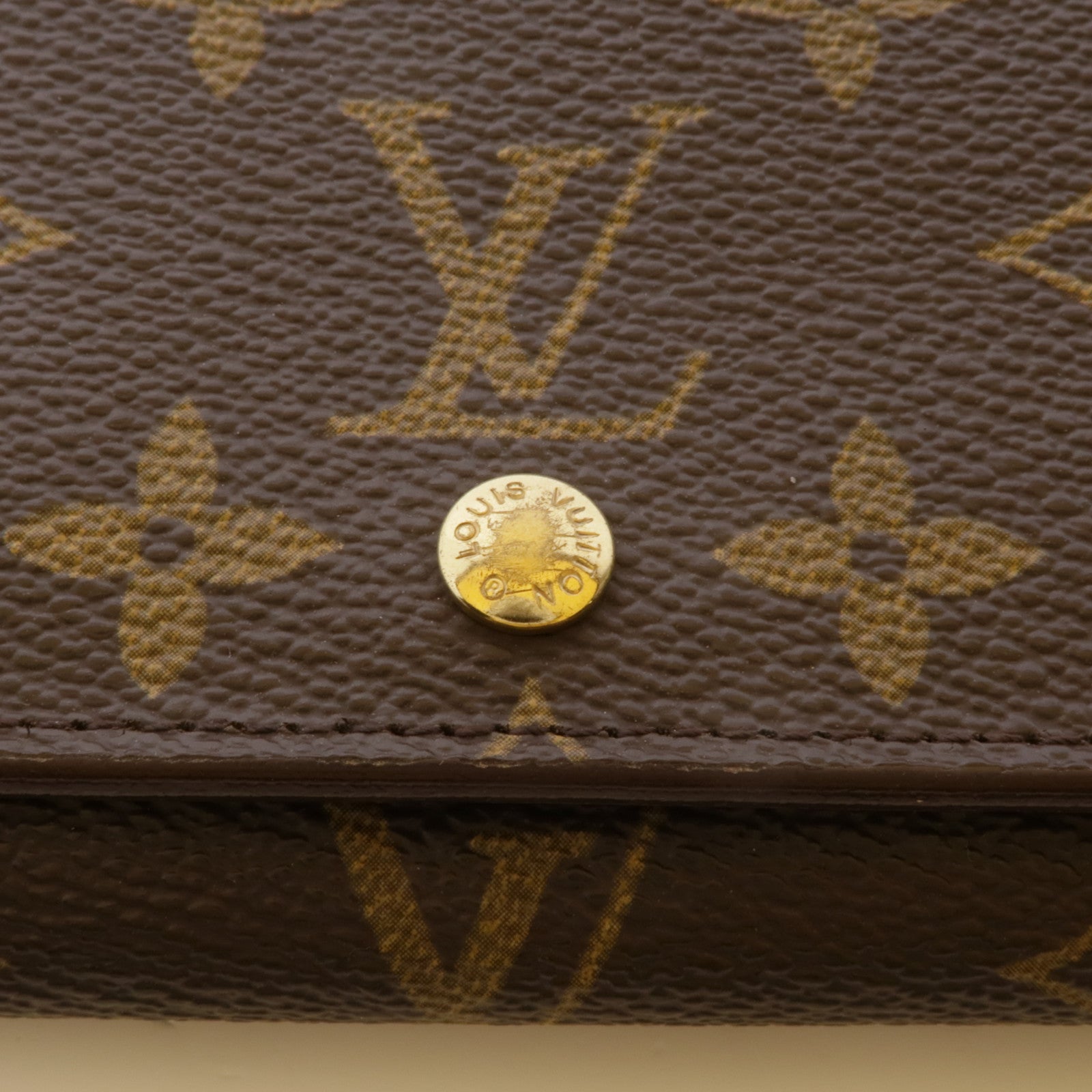 LOUIS VUITTON Monogram Wallet金扣錢包