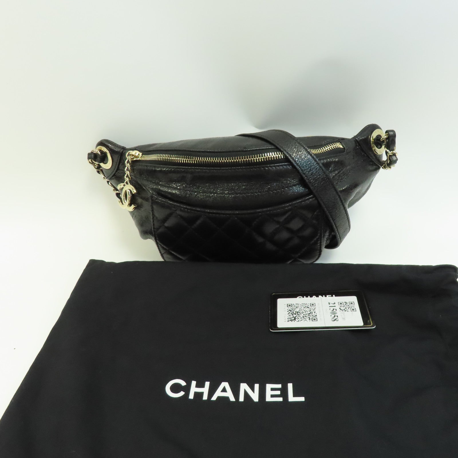 CHANEL 菱格牛皮皮革Waist Bag金扣鏈帶肩背袋黑色