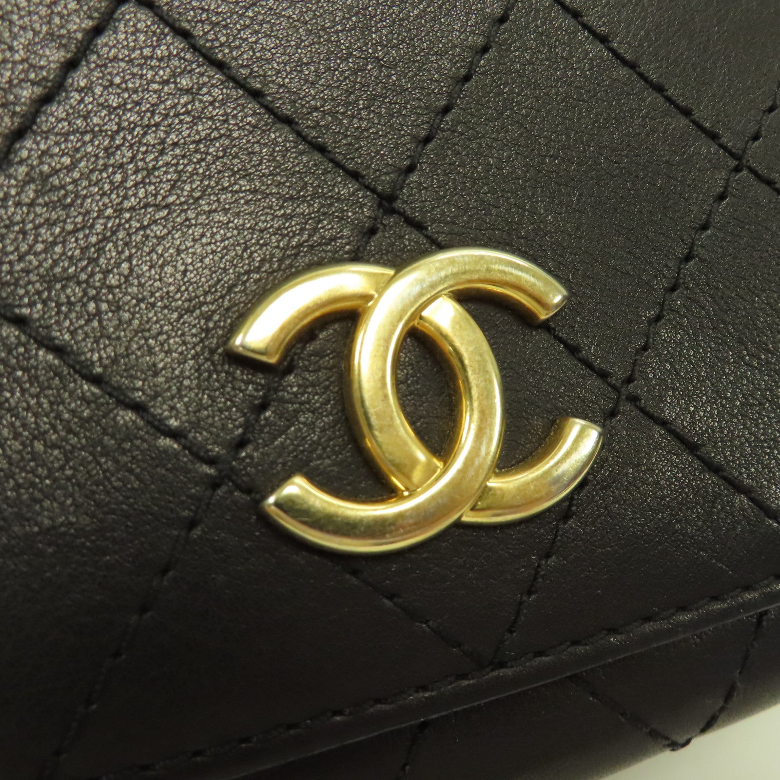 CHANEL 菱格牛皮皮革Shoulder Bag金扣肩背袋黑色