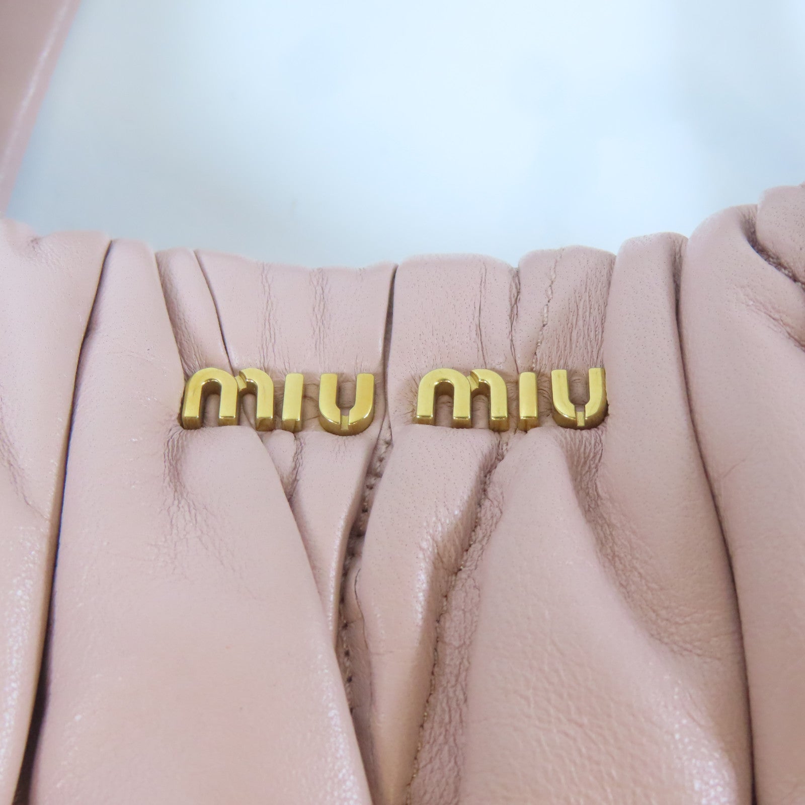 Miu Miu 皮革2 Way Shoulder金扣手挽肩背兩用袋粉紅色