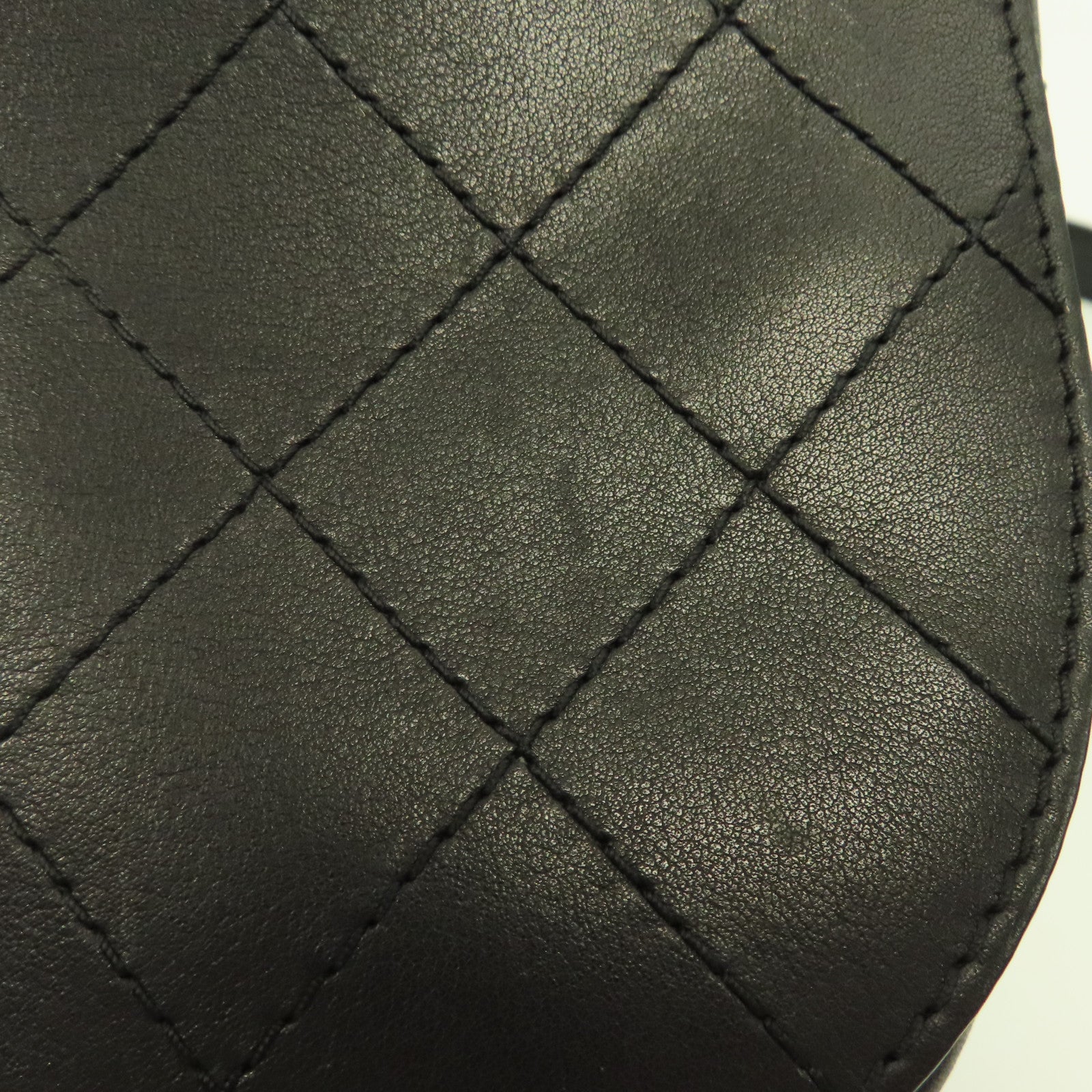 CHANEL 菱格牛皮皮革Shoulder Bag金扣肩背袋黑色