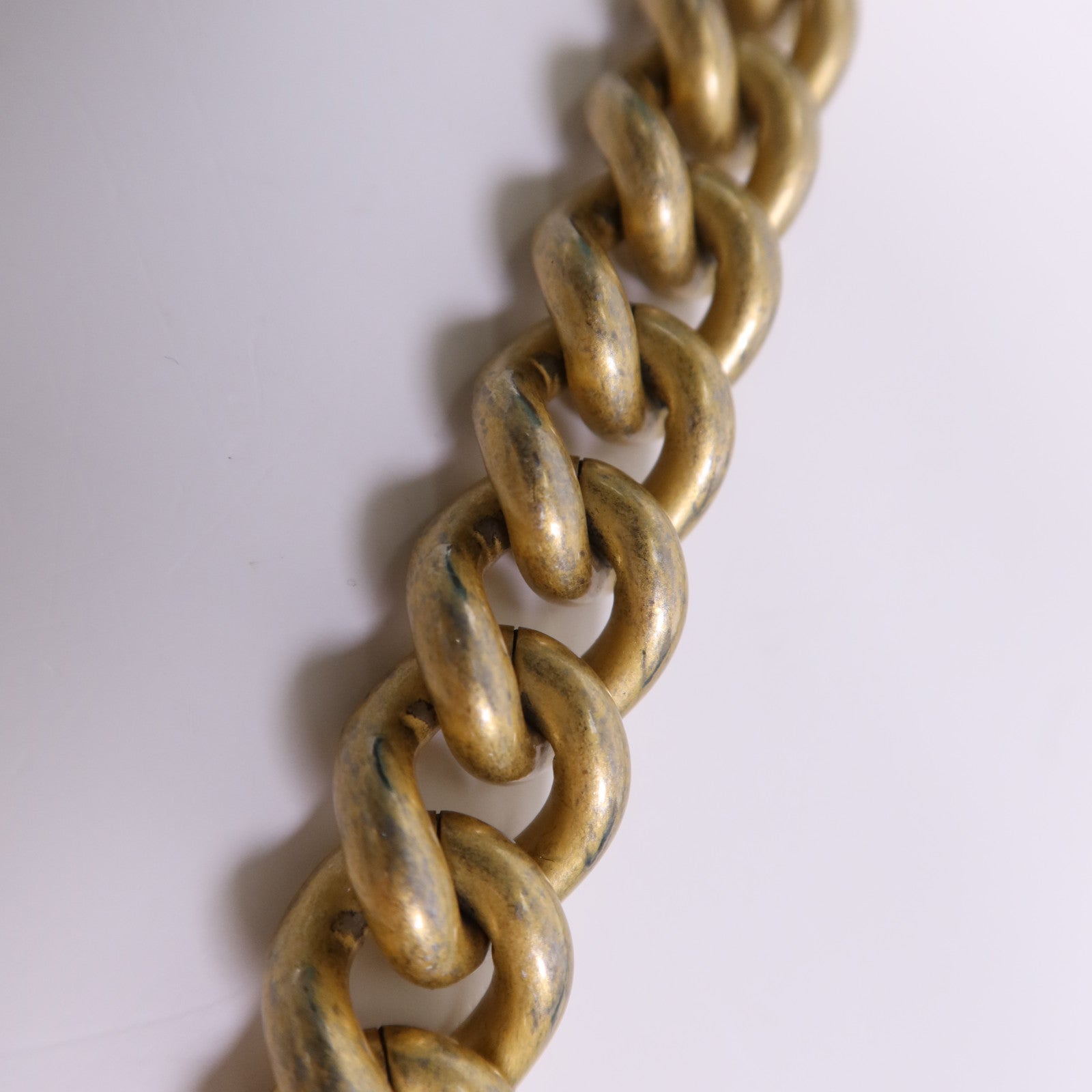 CHANEL 羊皮皮革Boy 25金扣鏈帶肩背袋