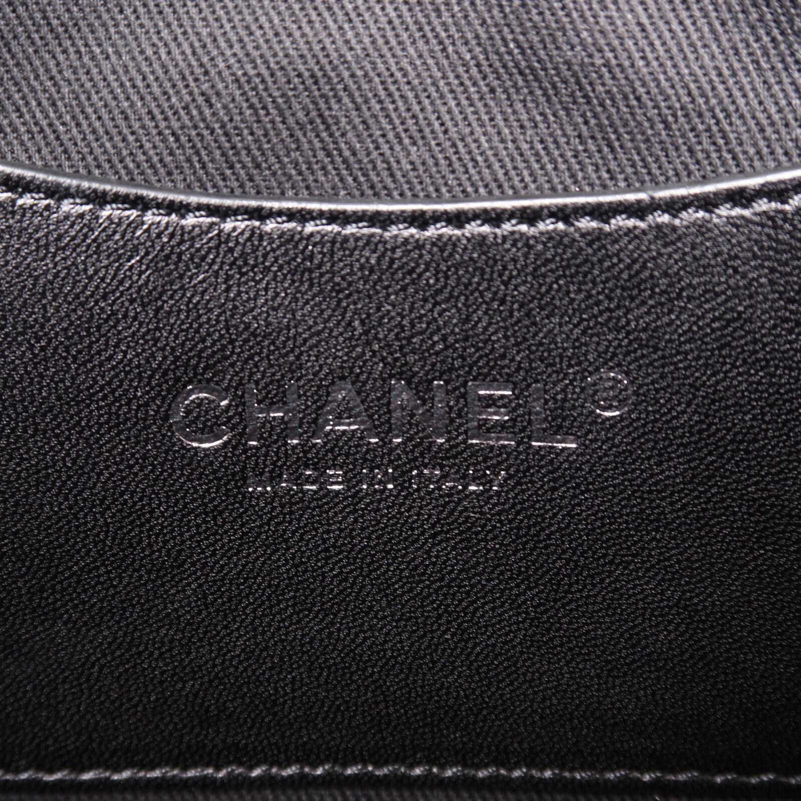 CHANEL 漆皮皮革Chain Shoulder鏈帶肩背袋