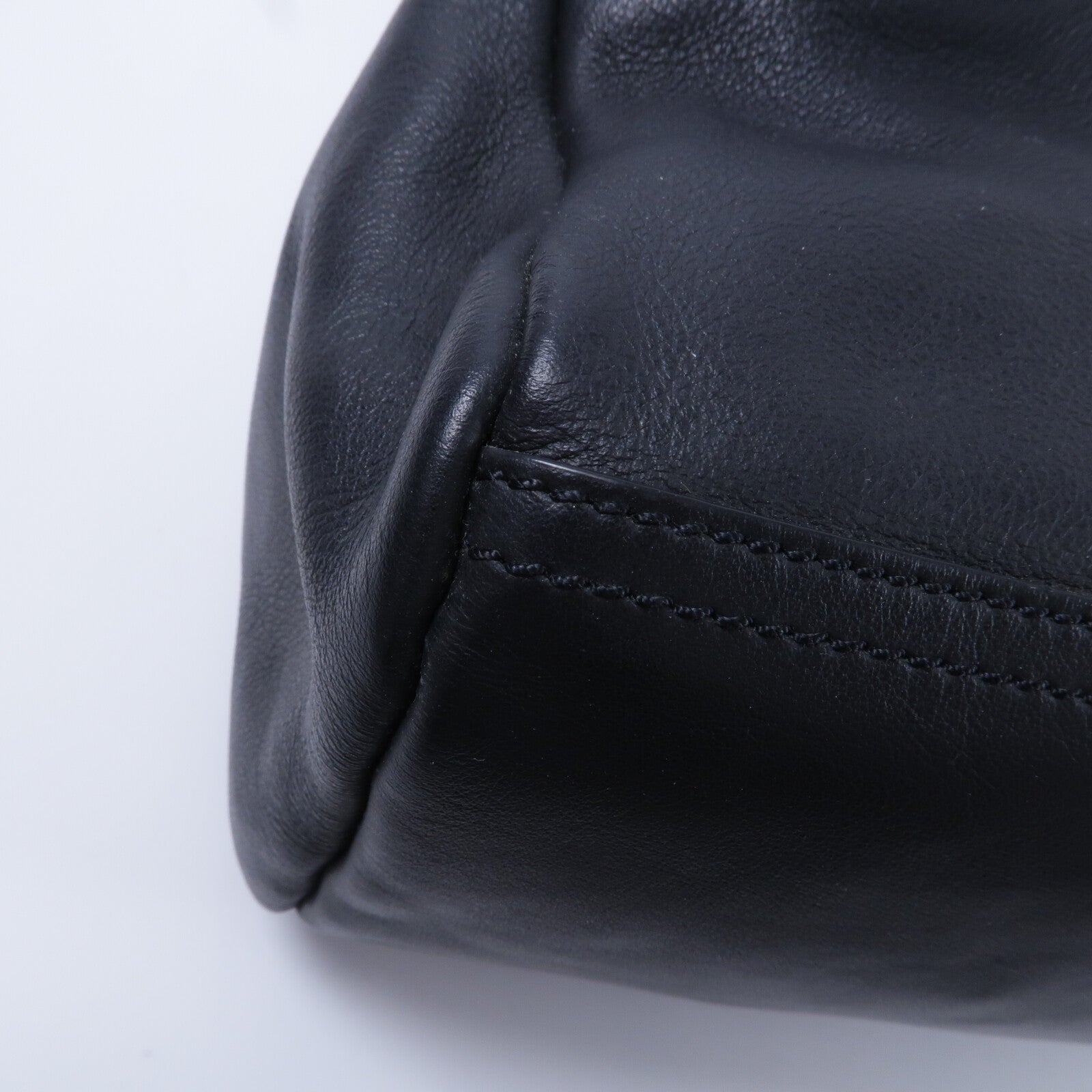 GIVENCHY 牛皮皮革Pandora肩背袋