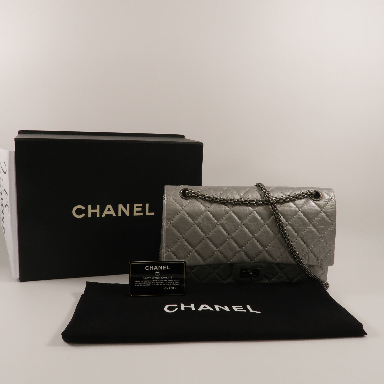 CHANEL 牛皮皮革2.55 Medium鏈帶肩背袋