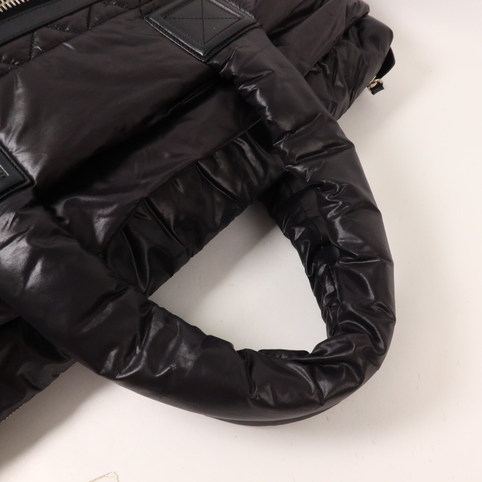 CHANEL 尼龍Coco Cocoon Medium手挽袋