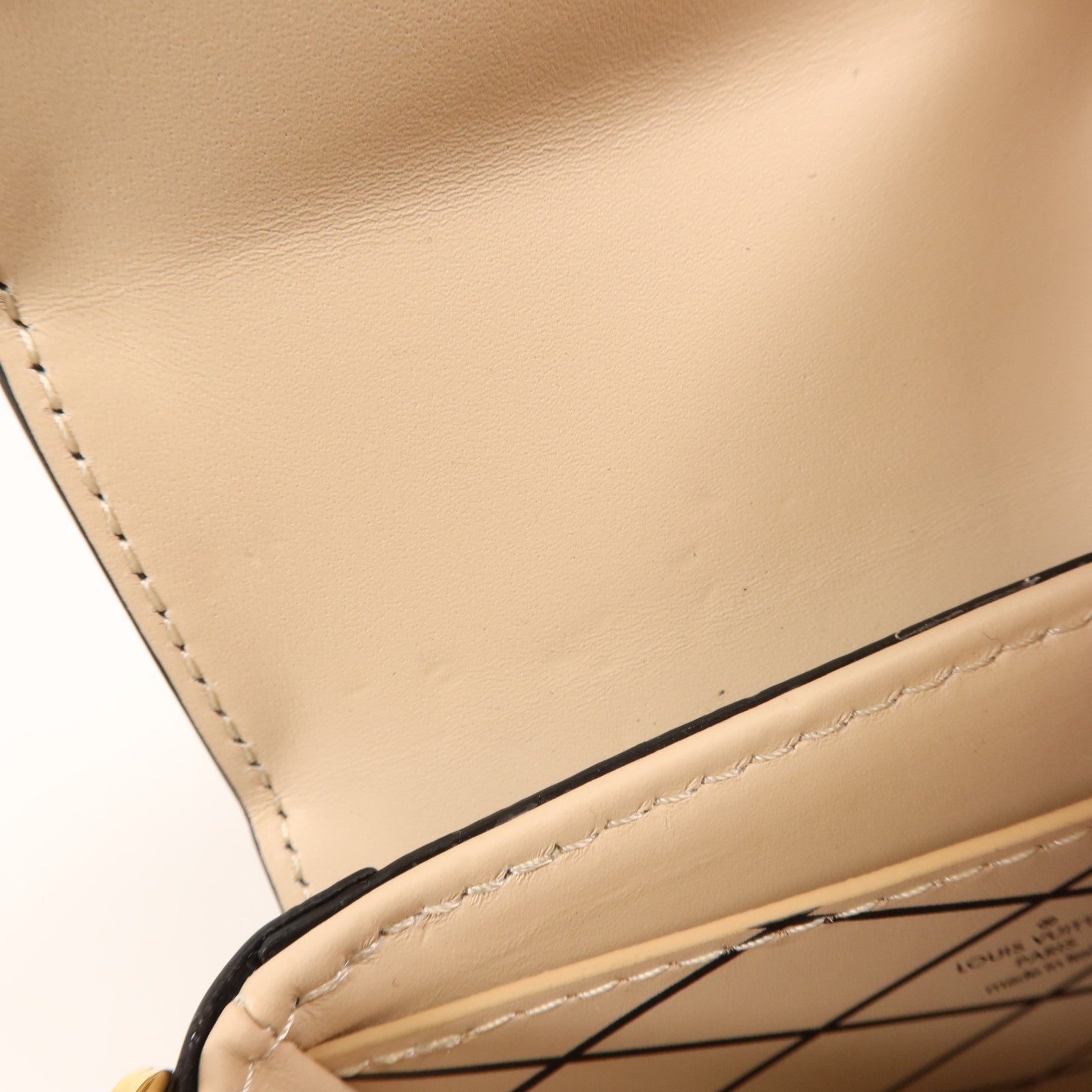 LOUIS VUITTON Monogram Mini Essential Trunk金扣鏈帶肩背袋