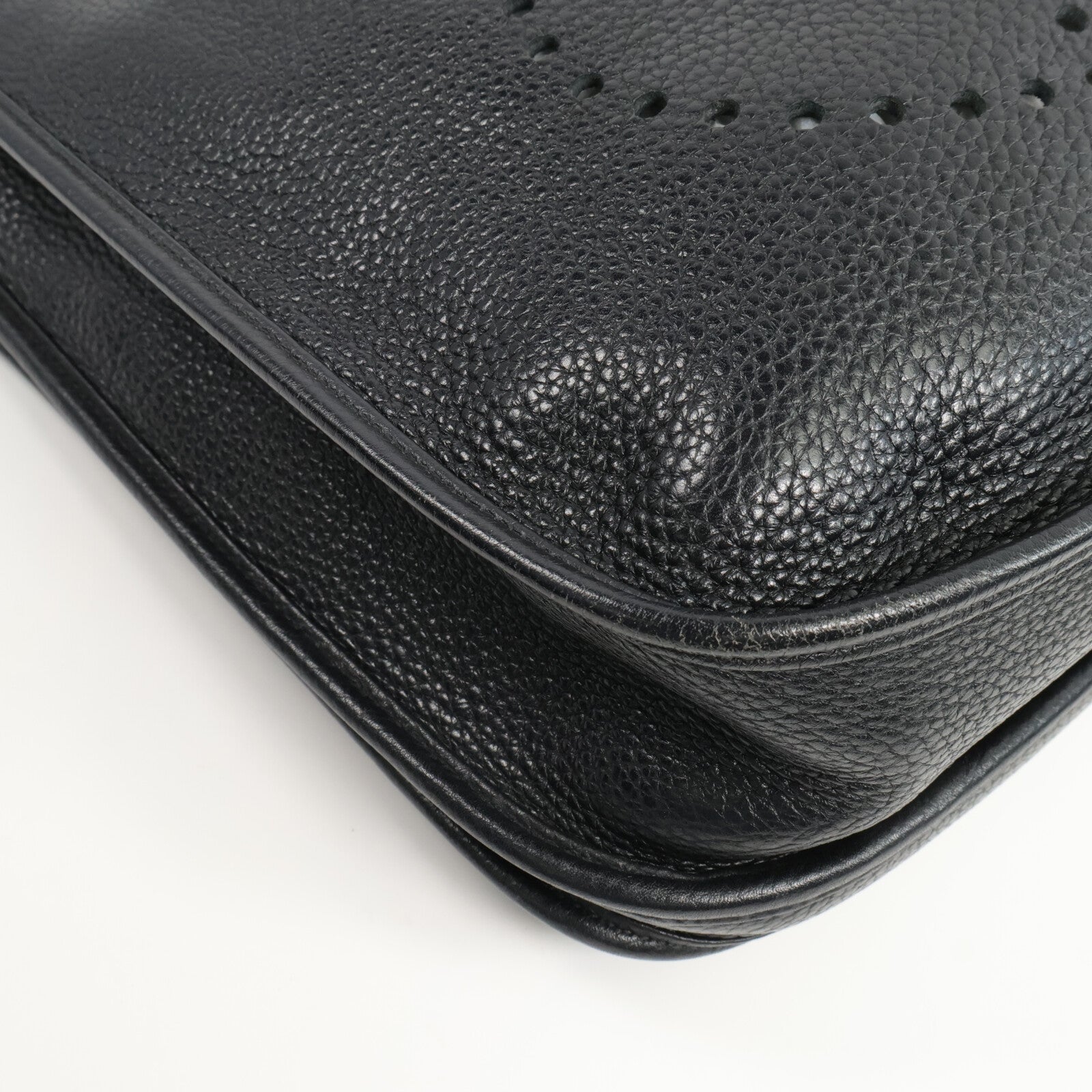 HERMES Clemence皮革Evelyne GM 肩背袋Noir