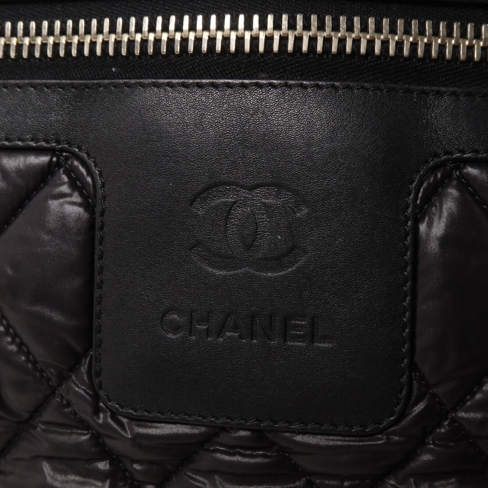CHANEL 尼龍Coco Cocoon Medium手挽袋
