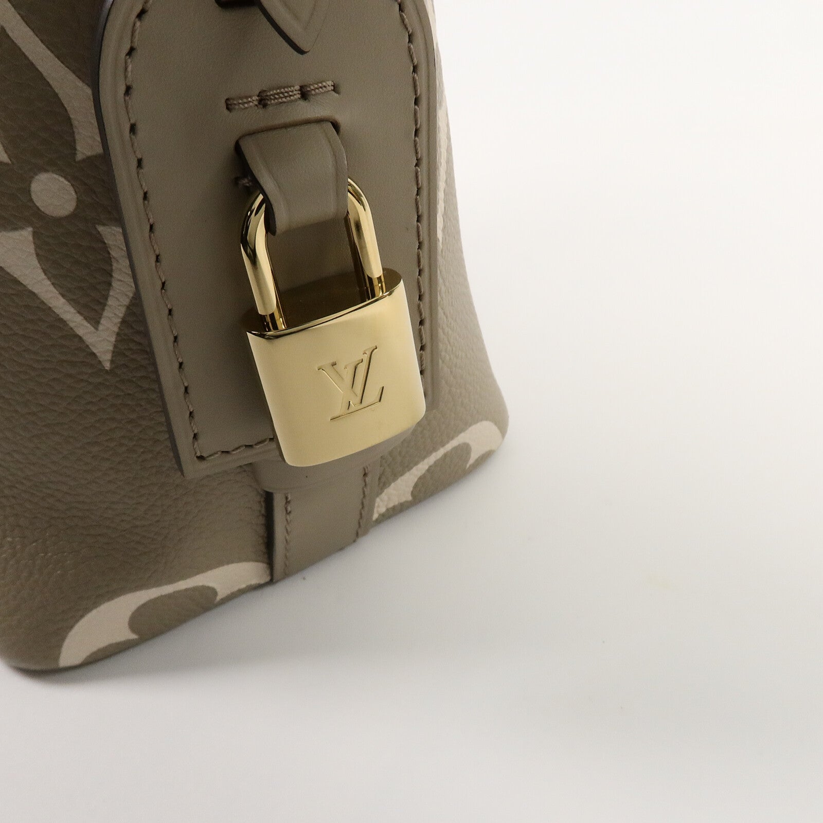 LOUIS VUITTON Monogram Empreinte All In BB