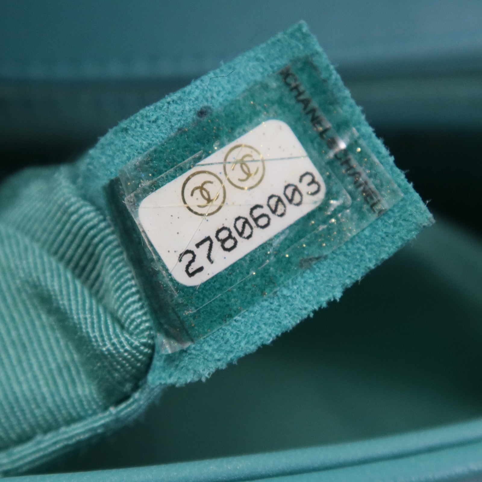 CHANEL 羊皮皮革Boy 25金扣鏈帶肩背袋