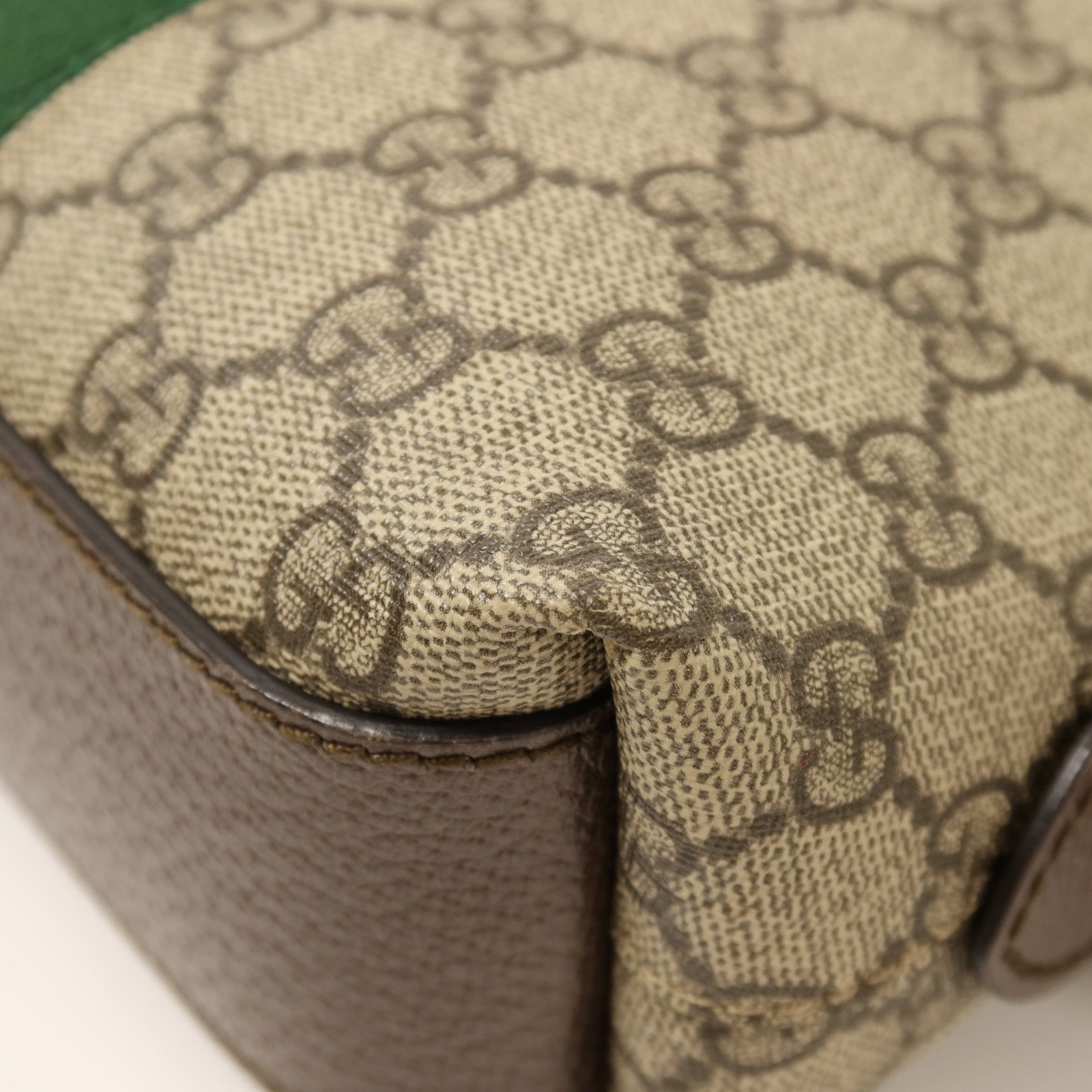 GUCCI 塗層帆布Ophidia金扣肩背袋