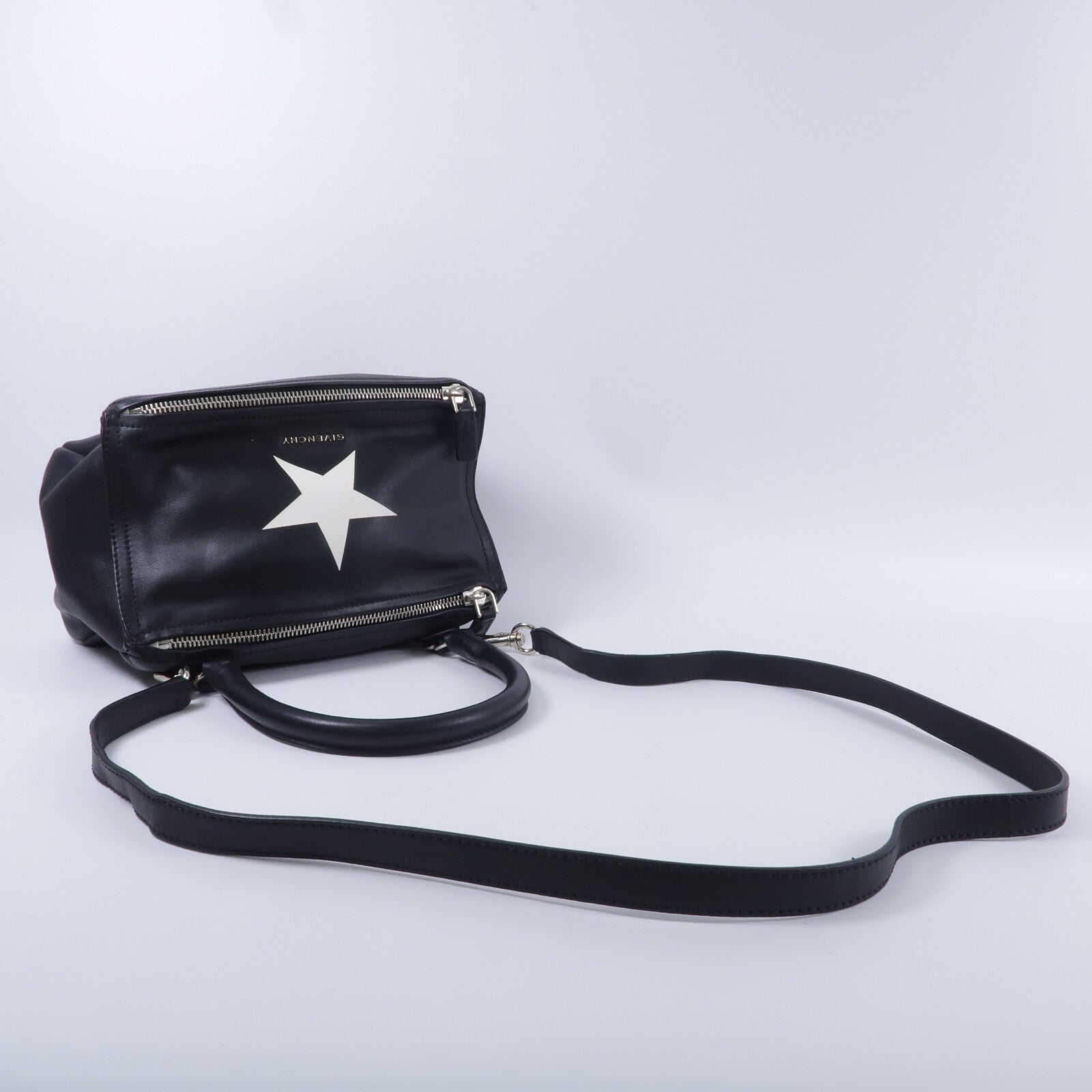 GIVENCHY 牛皮皮革Pandora肩背袋