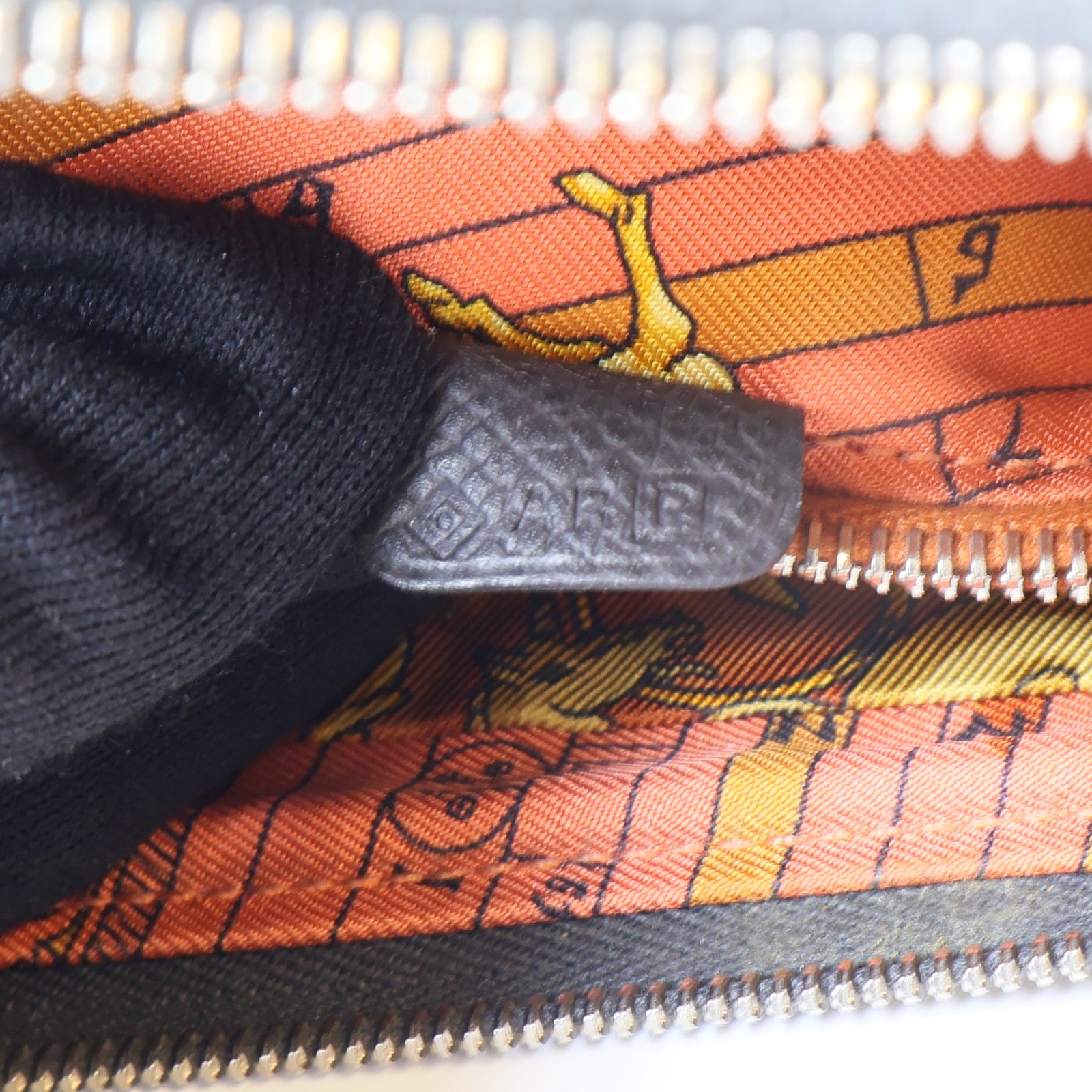 HERMES Veau Epsom皮革Silk In Classic Long Wallet銀扣長錢包灰色