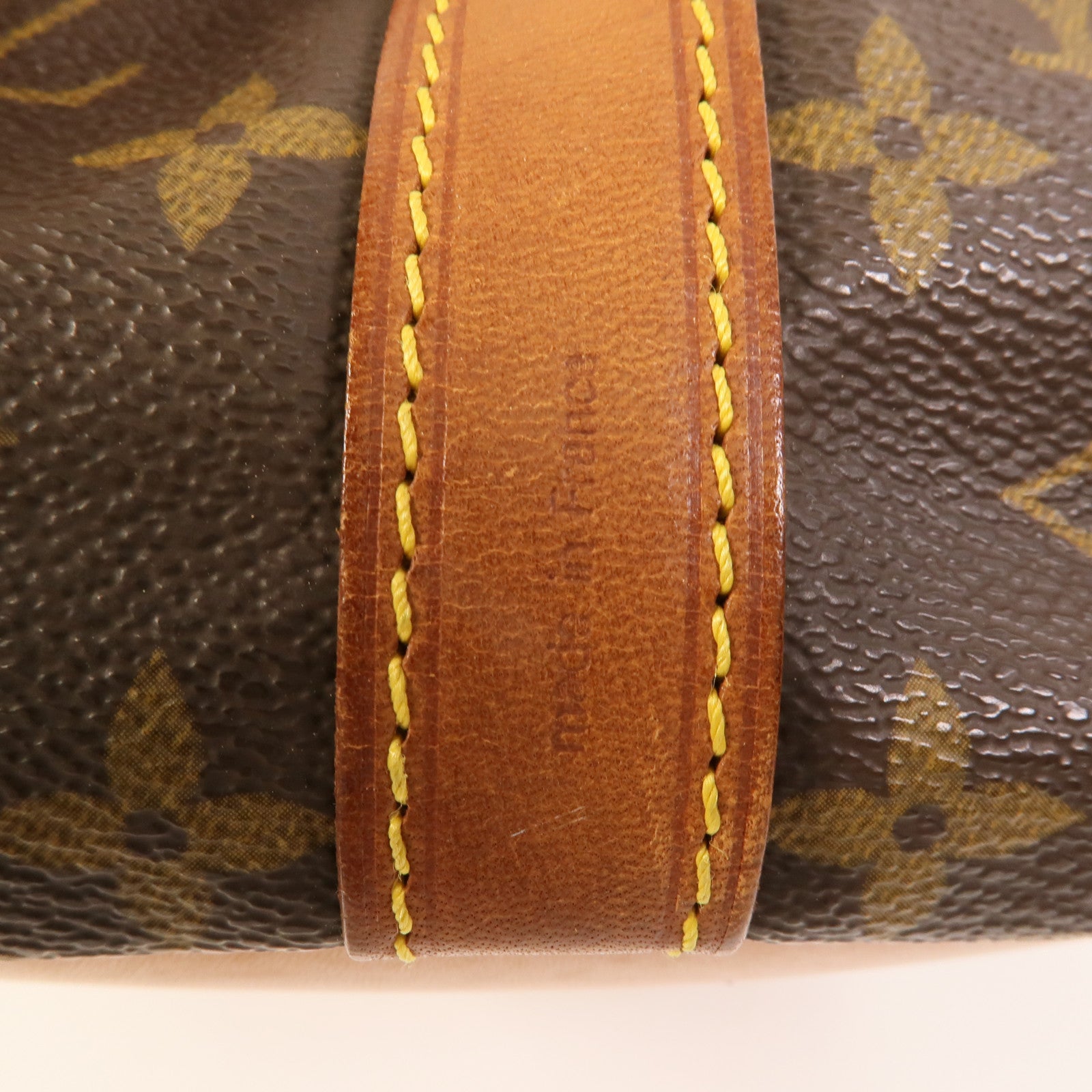 LOUIS VUITTON Monogram Petit Noe金扣肩背袋棕色