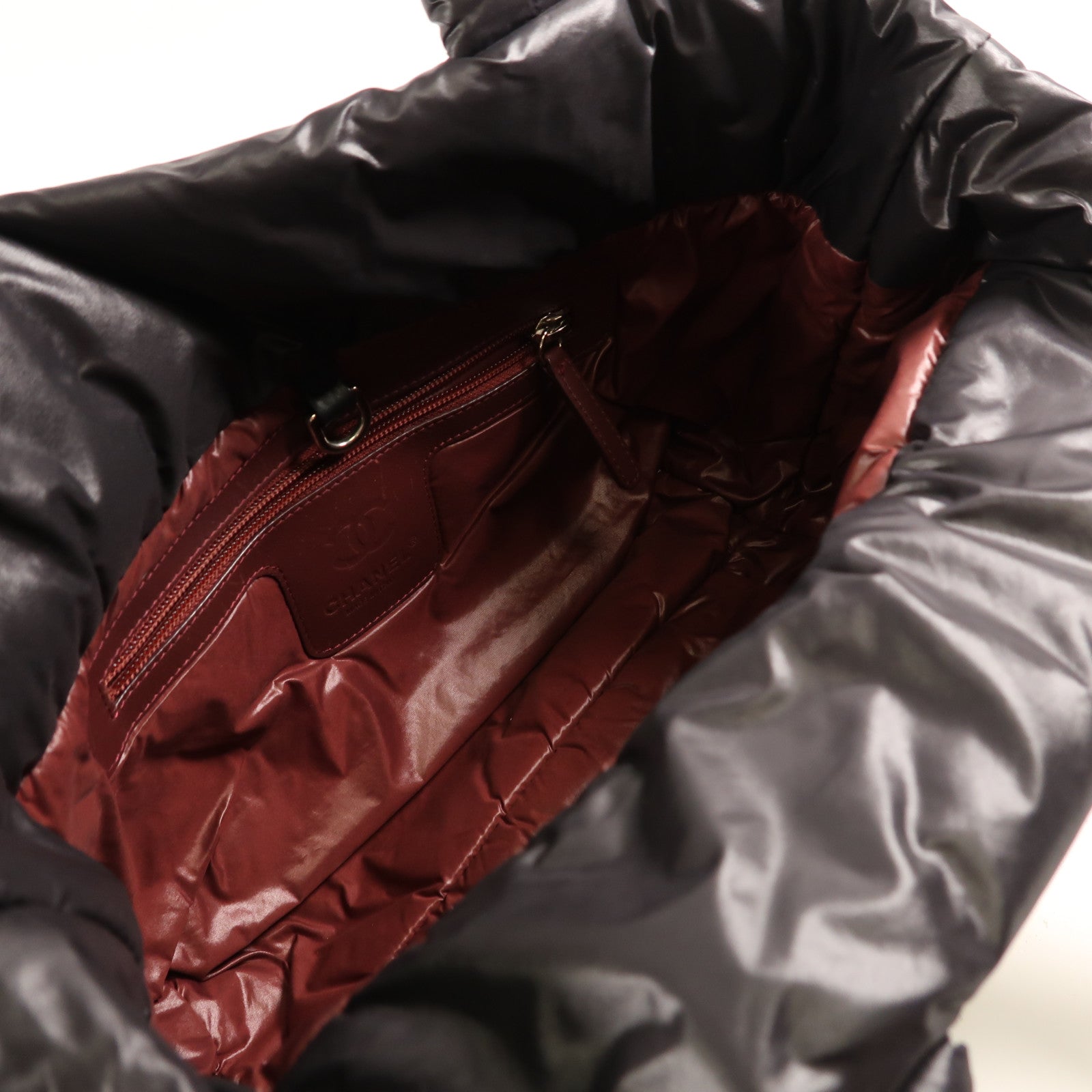 CHANEL 尼龍Coco Cocoon銀扣手挽袋