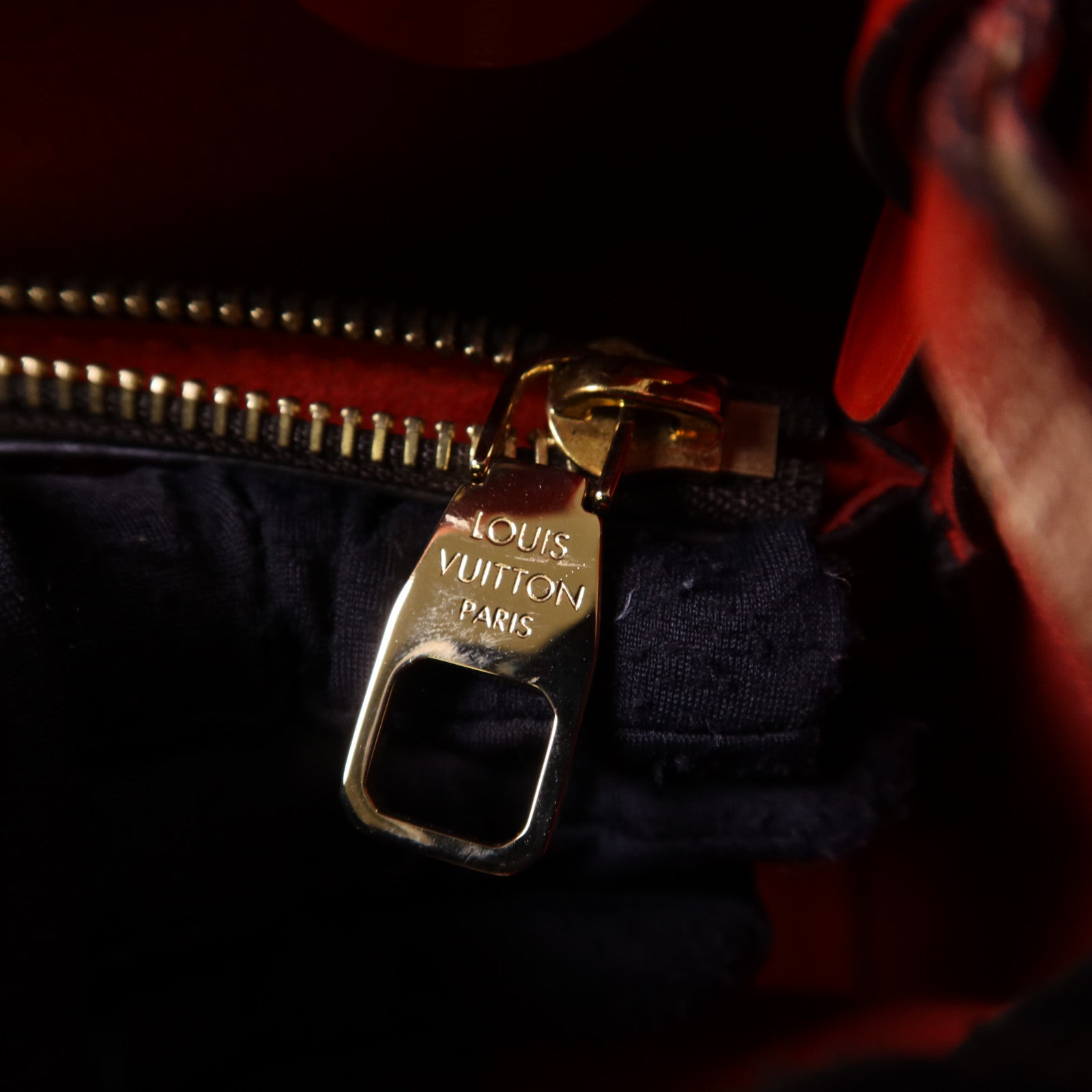 LOUIS VUITTON Monogram Neo Noe Bucket Bag金扣肩背袋Coquelicot