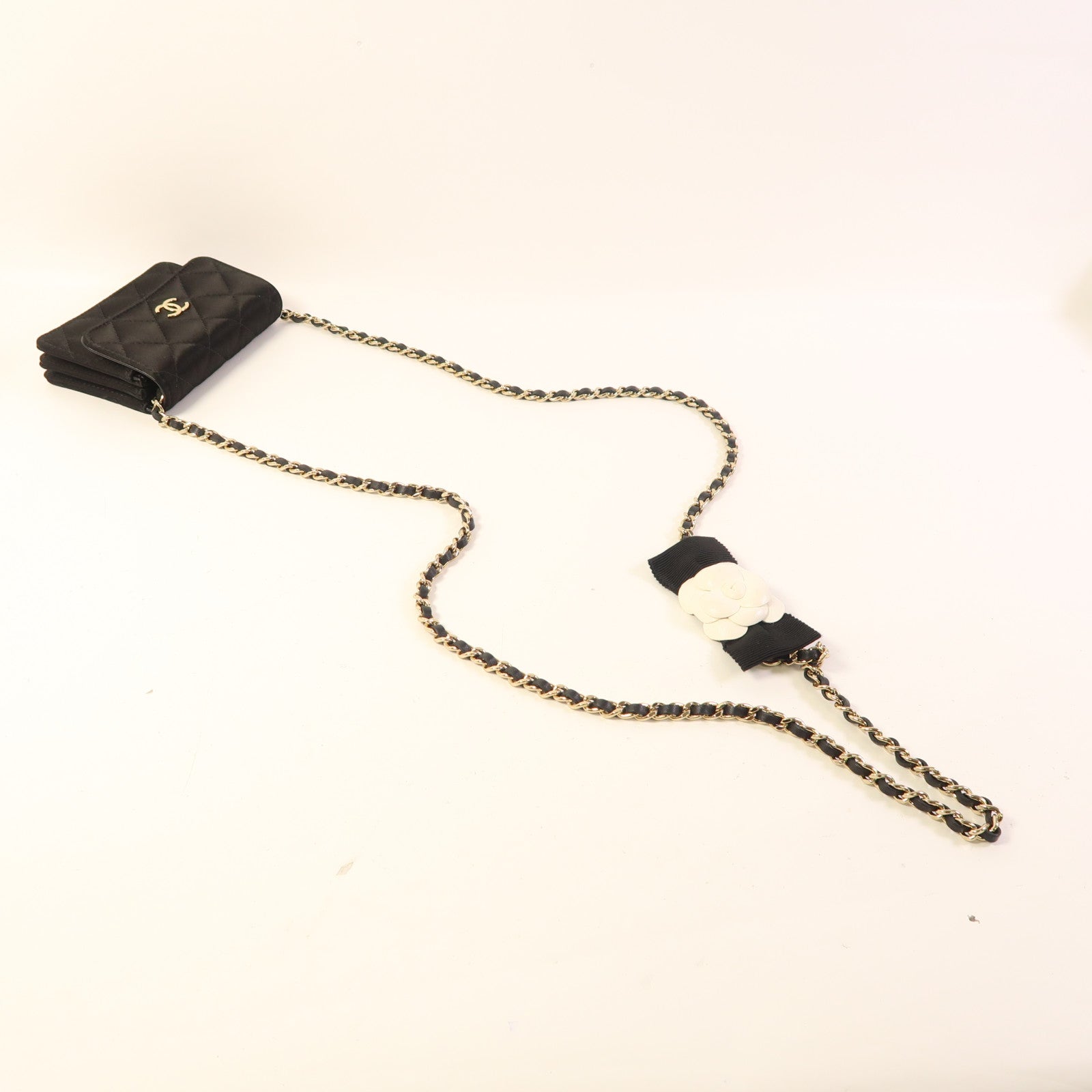 CHANEL Satin Chain Shoulder金扣鏈帶肩背袋