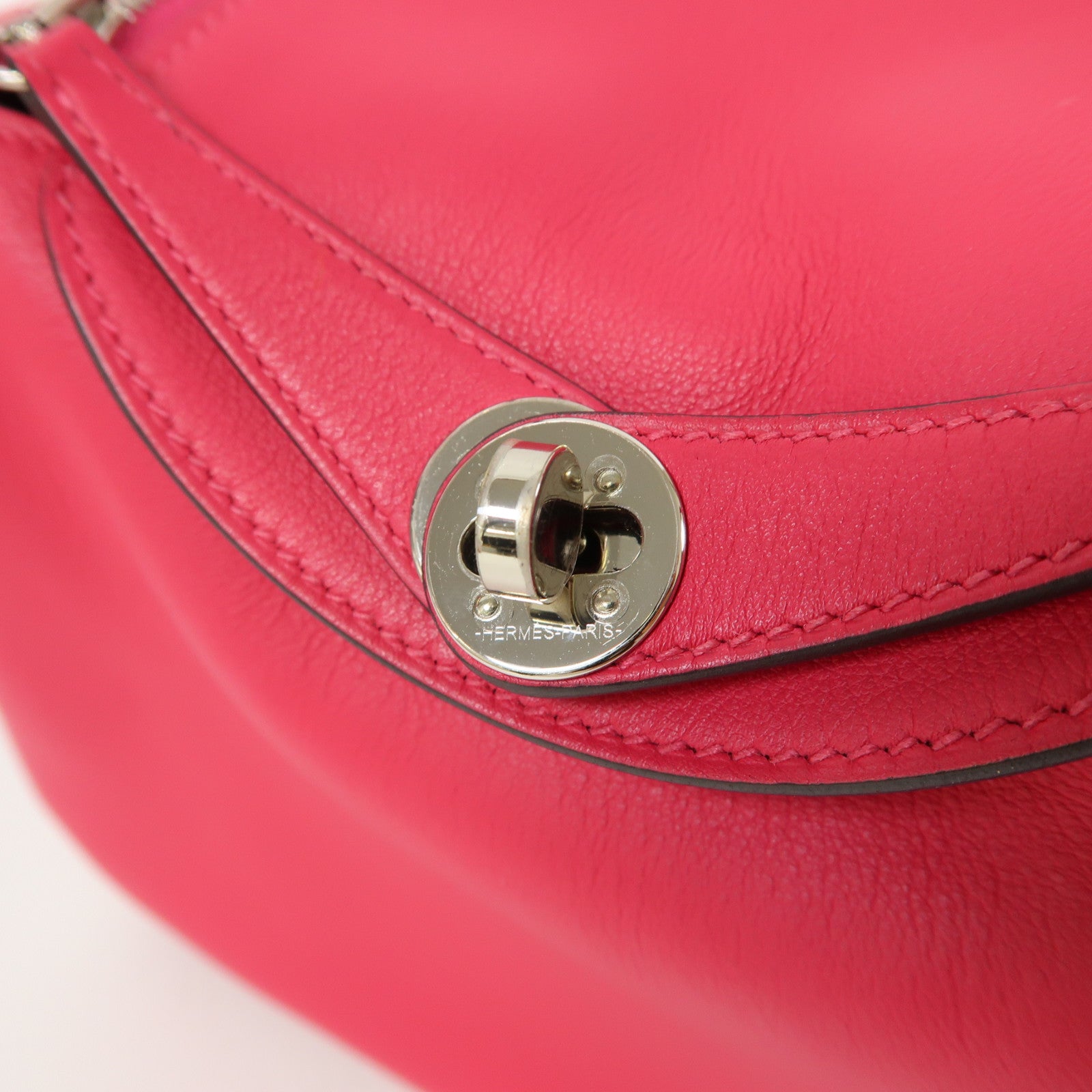HERMES Swift皮革Mini Lindy銀扣肩背袋粉紅色