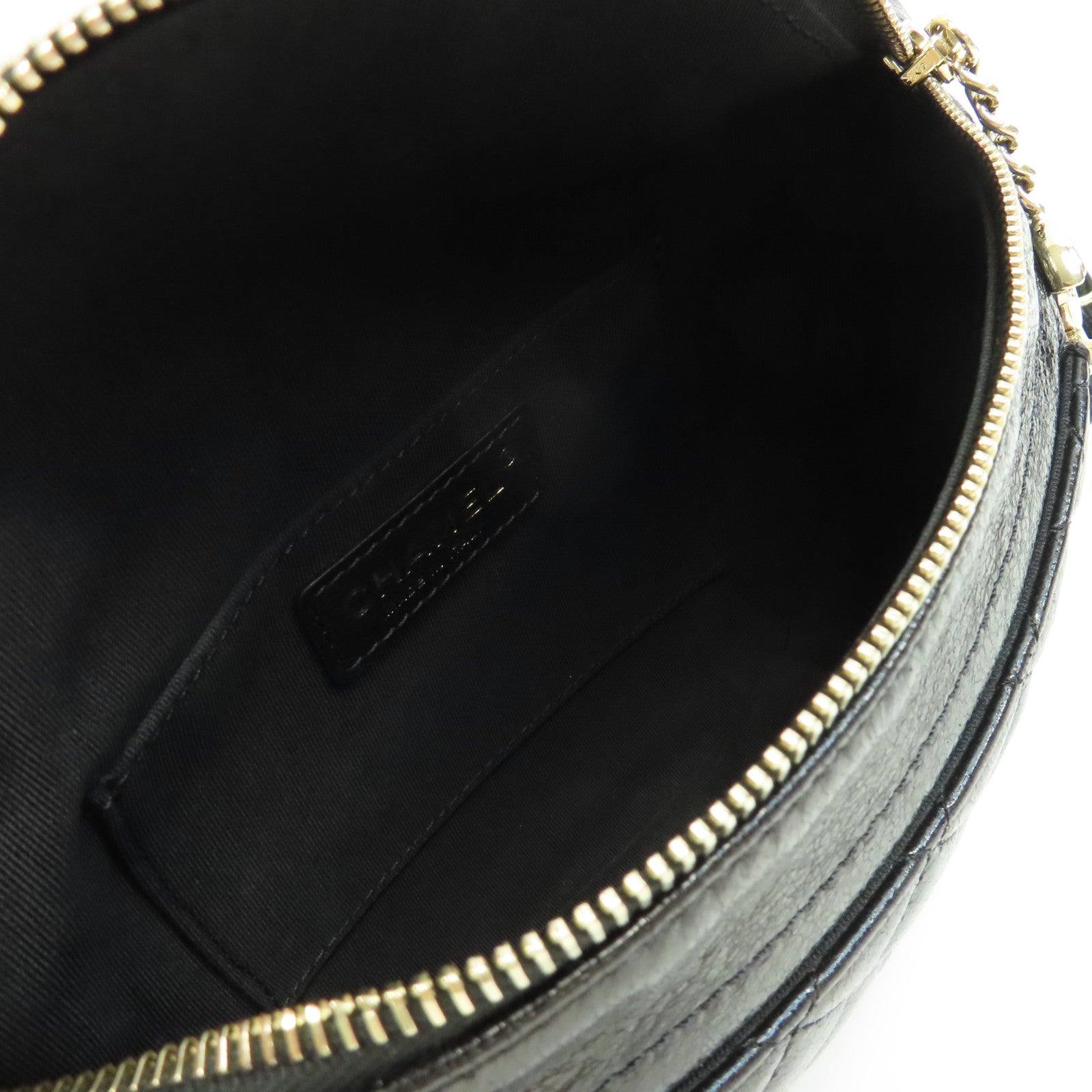 CHANEL 菱格牛皮皮革Waist Bag金扣鏈帶肩背袋黑色