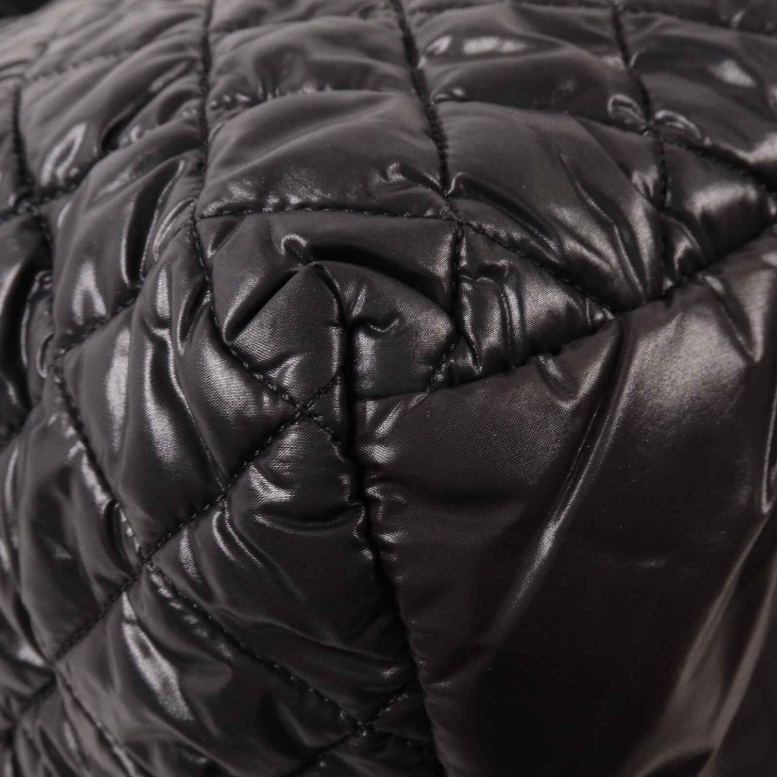 CHANEL 尼龍Coco Cocoon Medium手挽袋