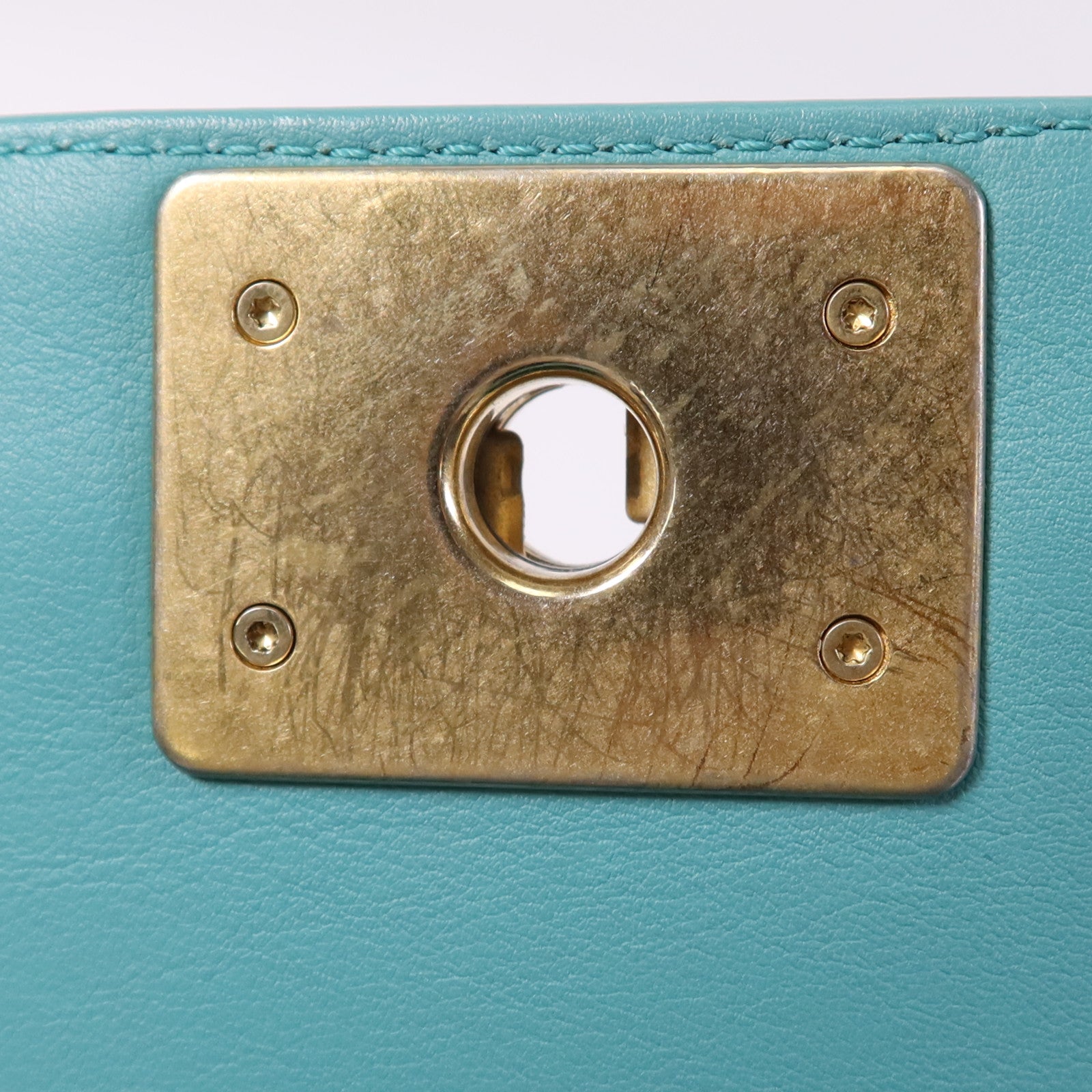 CHANEL 羊皮皮革Boy 25金扣鏈帶肩背袋