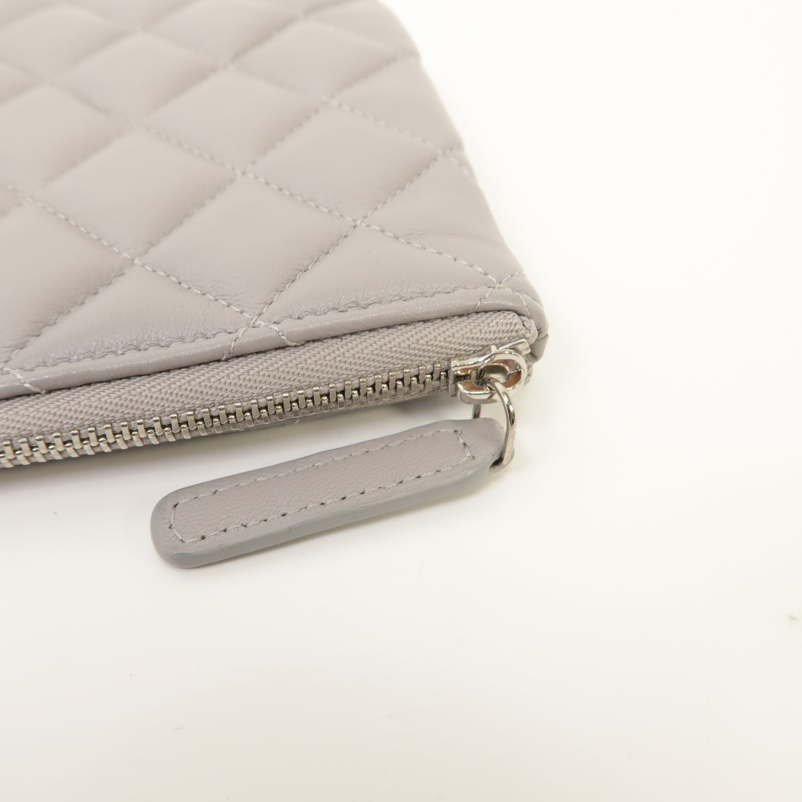 CHANEL 菱格羊皮皮革Clutch Bag銀扣手拿包灰色