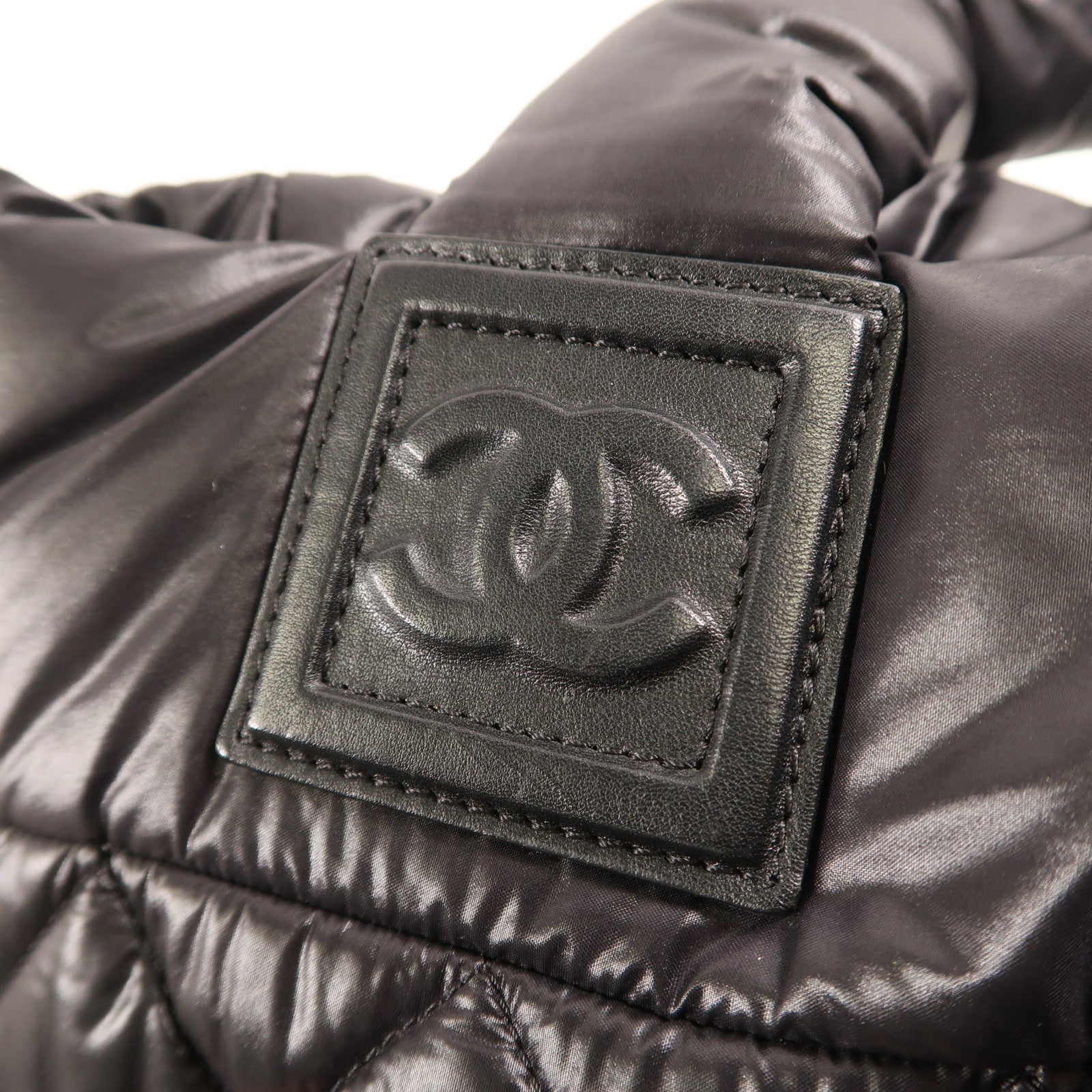CHANEL 尼龍Coco Cocoon銀扣手挽袋