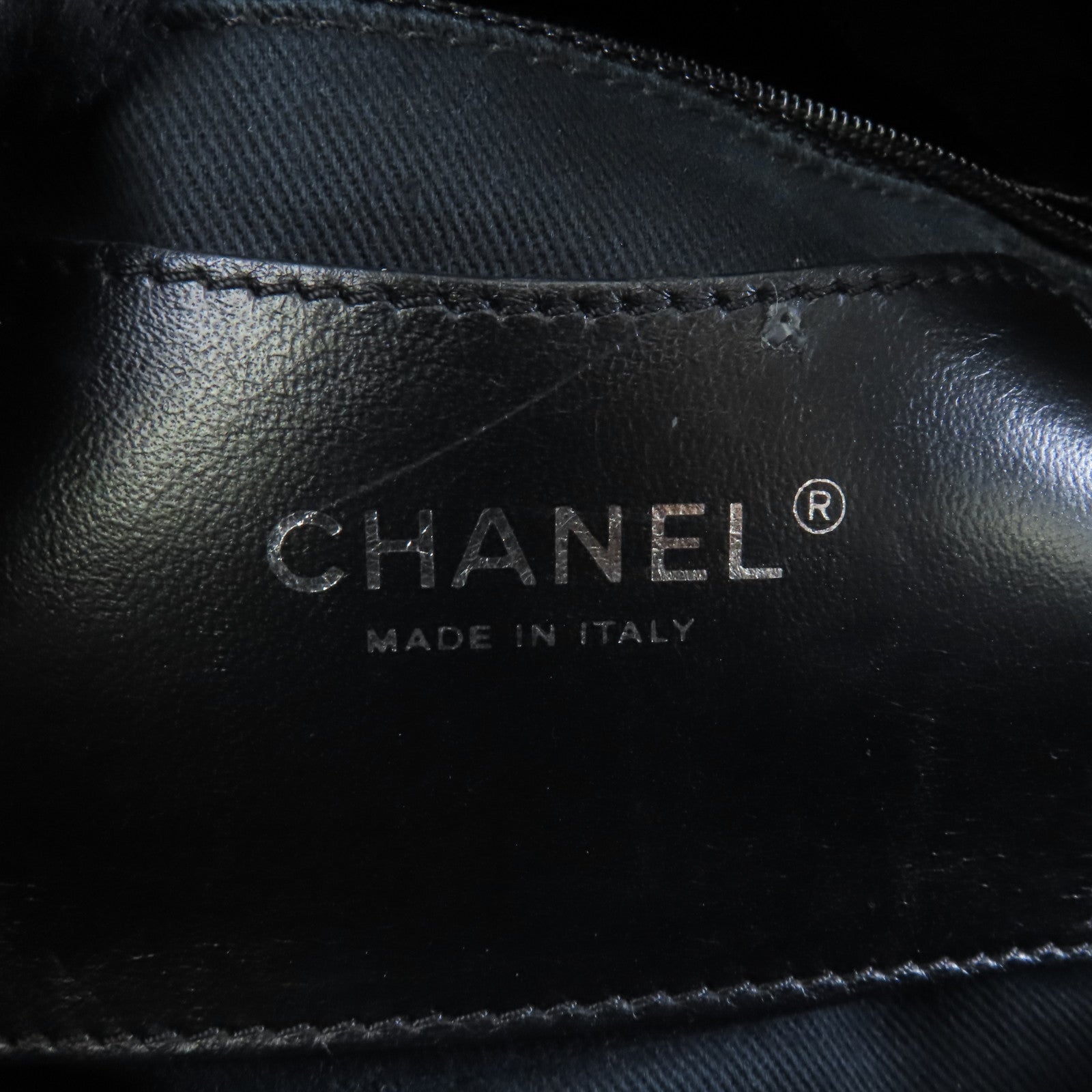 CHANEL 【激減優惠】菱格漆皮皮革Chain Shoulder銀扣鏈帶肩背袋黑色