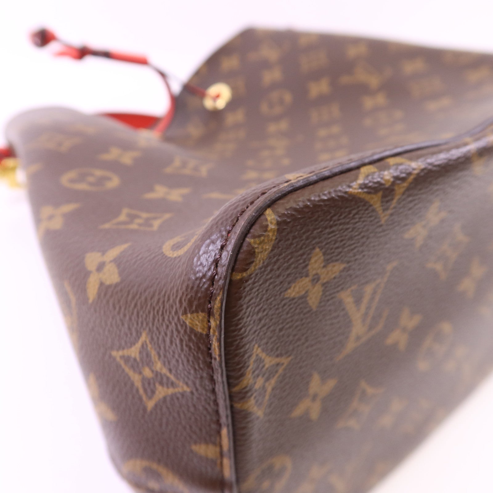LOUIS VUITTON Monogram Neo Noe Bucket Bag金扣肩背袋Coquelicot