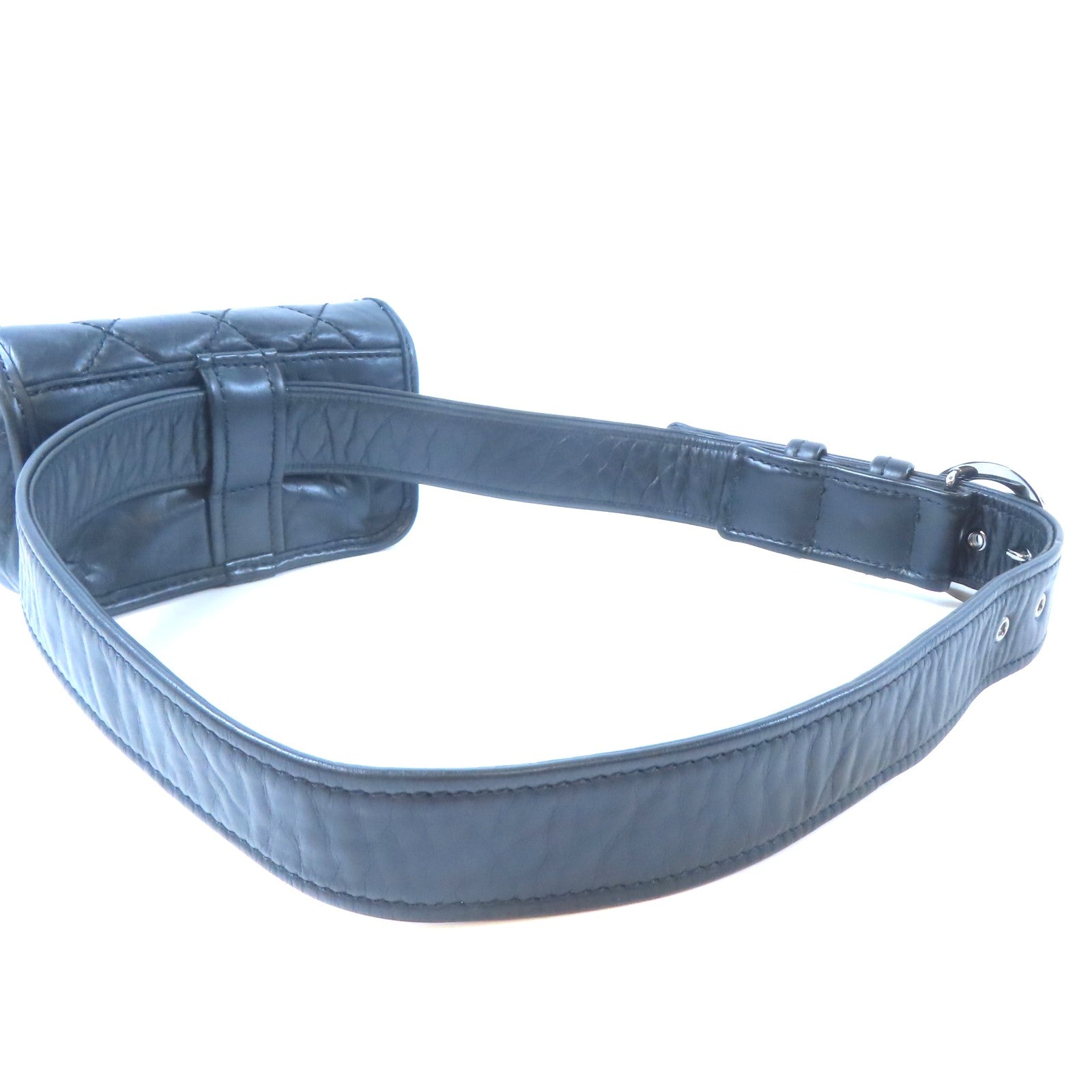CHANEL 【激減優惠】菱格牛皮皮革Waist Bag銀扣腰包黑色