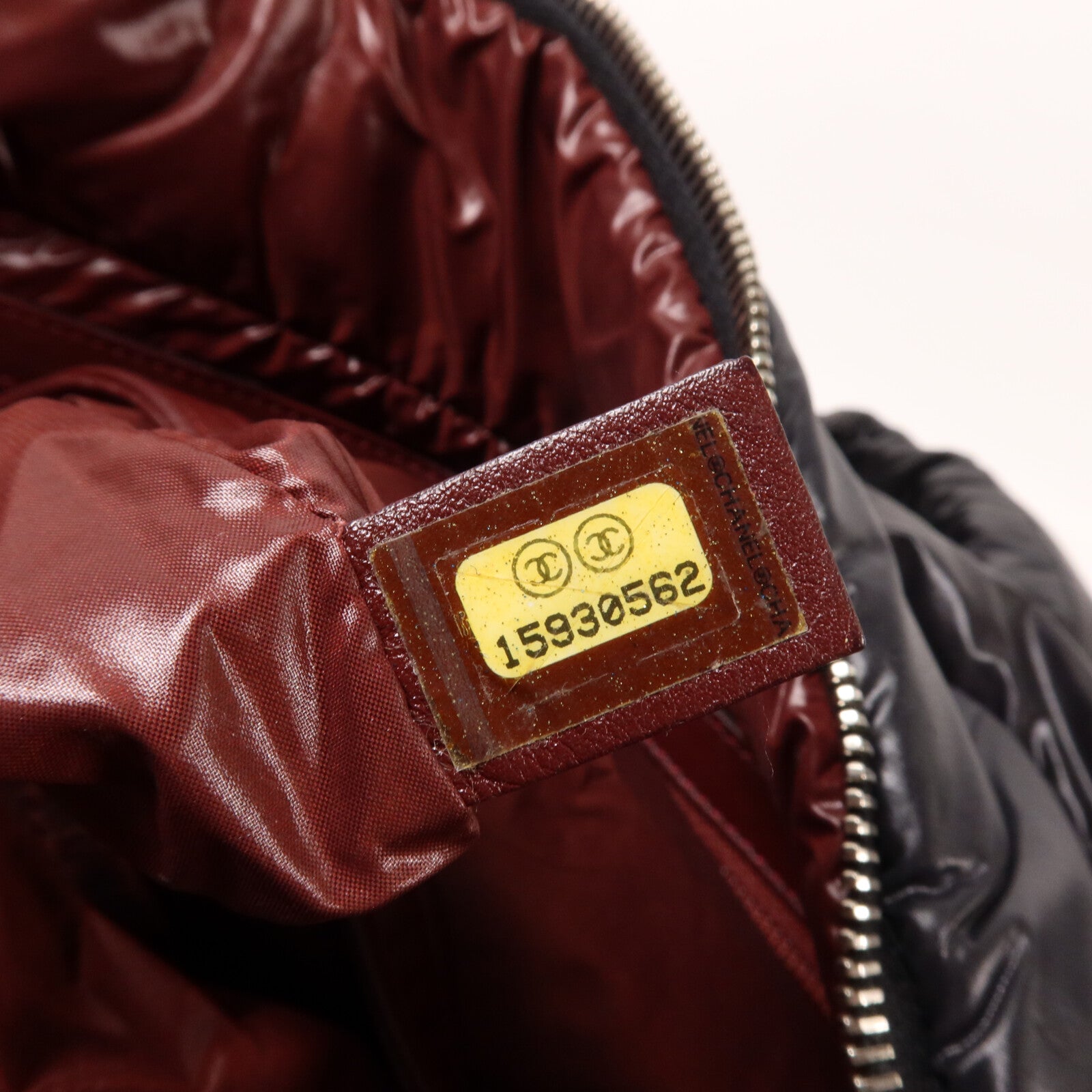 CHANEL 尼龍Coco Cocoon Medium手挽袋