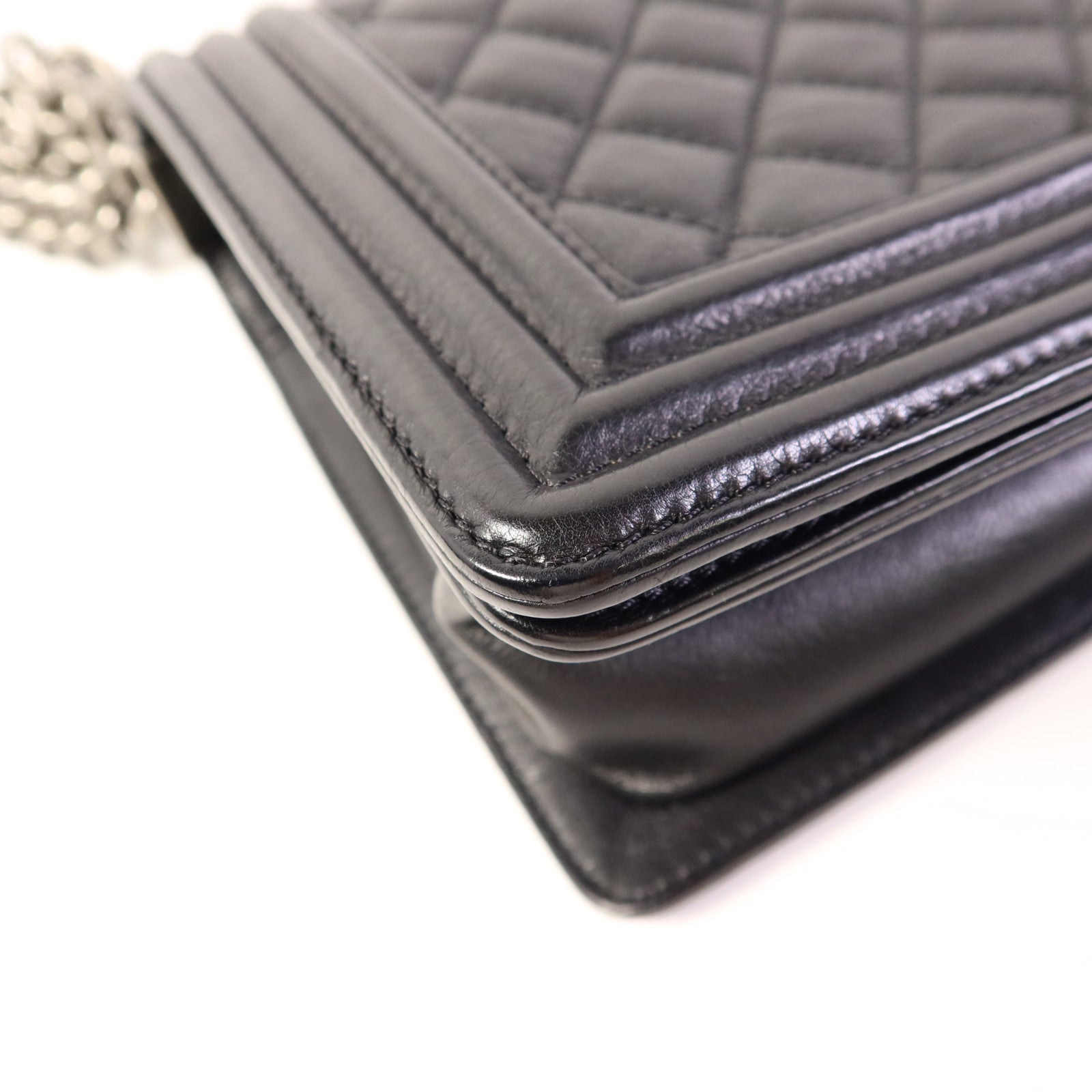 CHANEL 牛皮皮革Boy 25鏈帶肩背袋