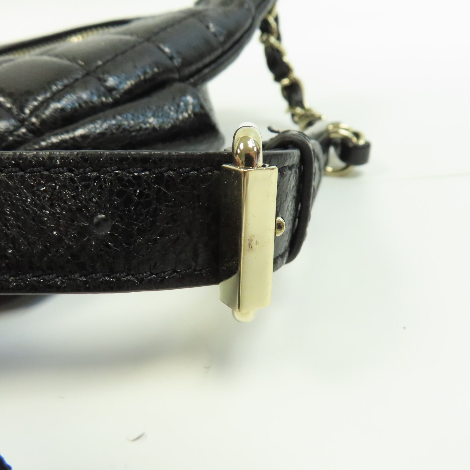 CHANEL 菱格牛皮皮革Waist Bag金扣鏈帶肩背袋黑色