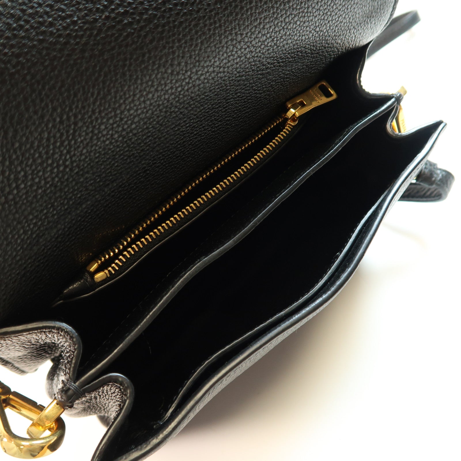 PRADA 牛皮皮革Shoulder Bag金扣肩背袋