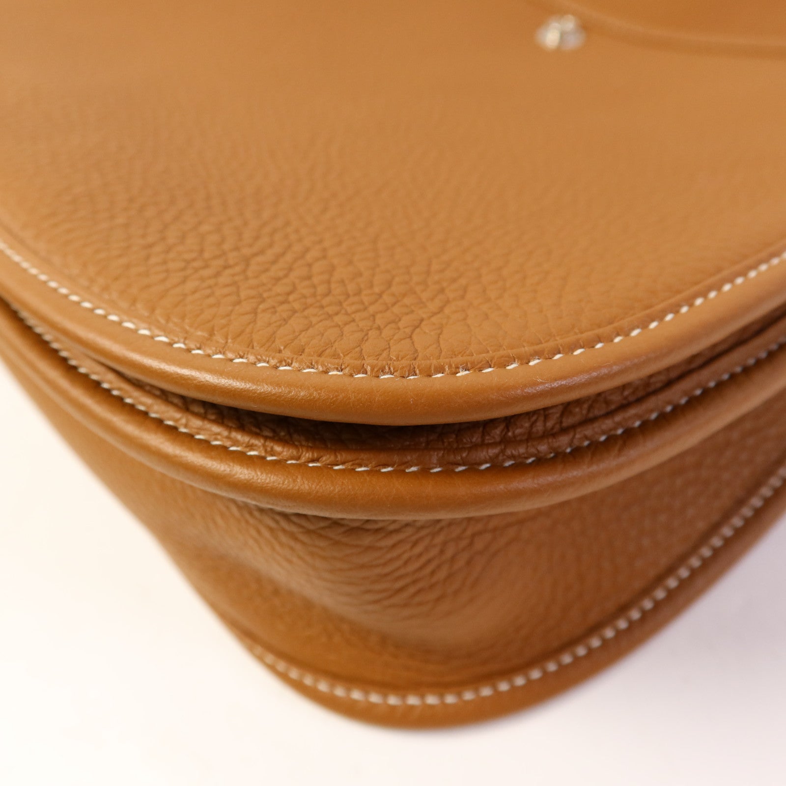 HERMES Clemence皮革Evelyne PM銀扣肩背袋Gold