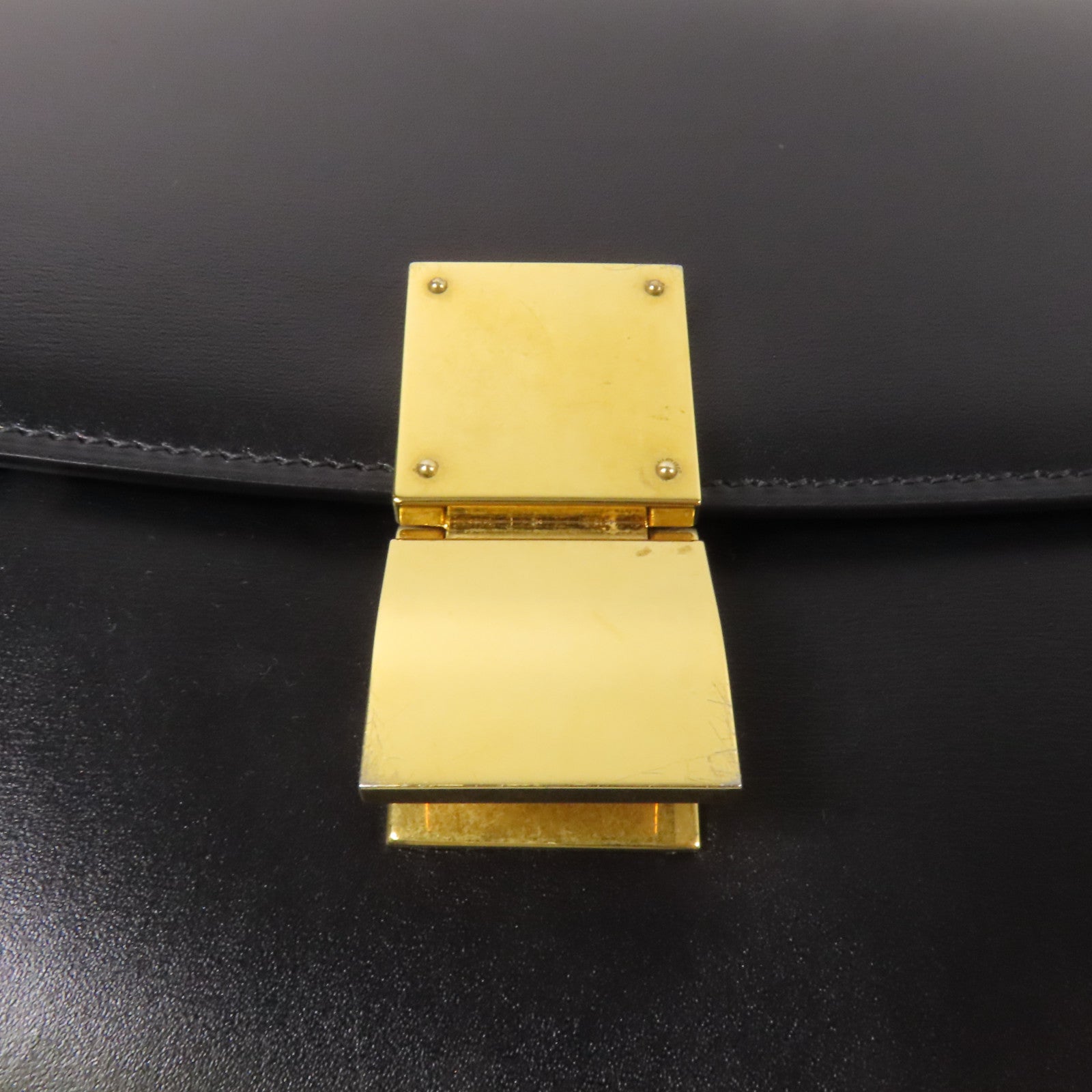 CELINE 牛皮皮革Classic Box金扣肩背袋