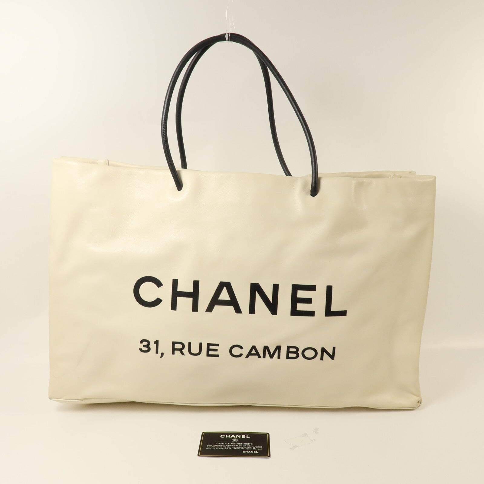 CHANEL 牛皮皮革Essential Tote Bag手挽袋