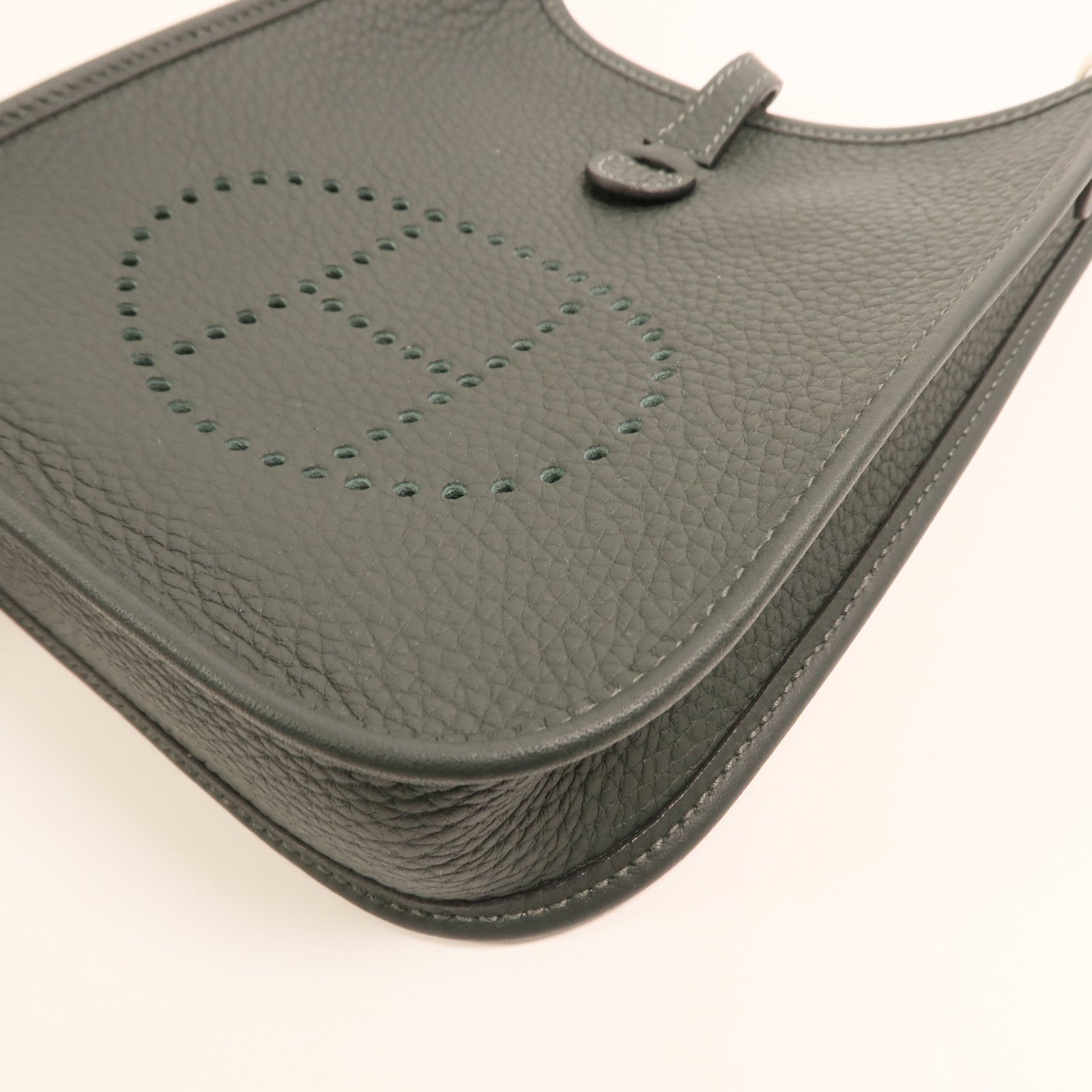 HERMES Clemence皮革Evelyne TPM銀扣肩背袋Vert Fonce